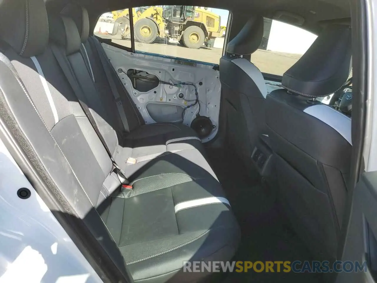 10 fotografías del automóvil dañado 4T1DAACK5SU545829 TOYOTA CAMRY 2025