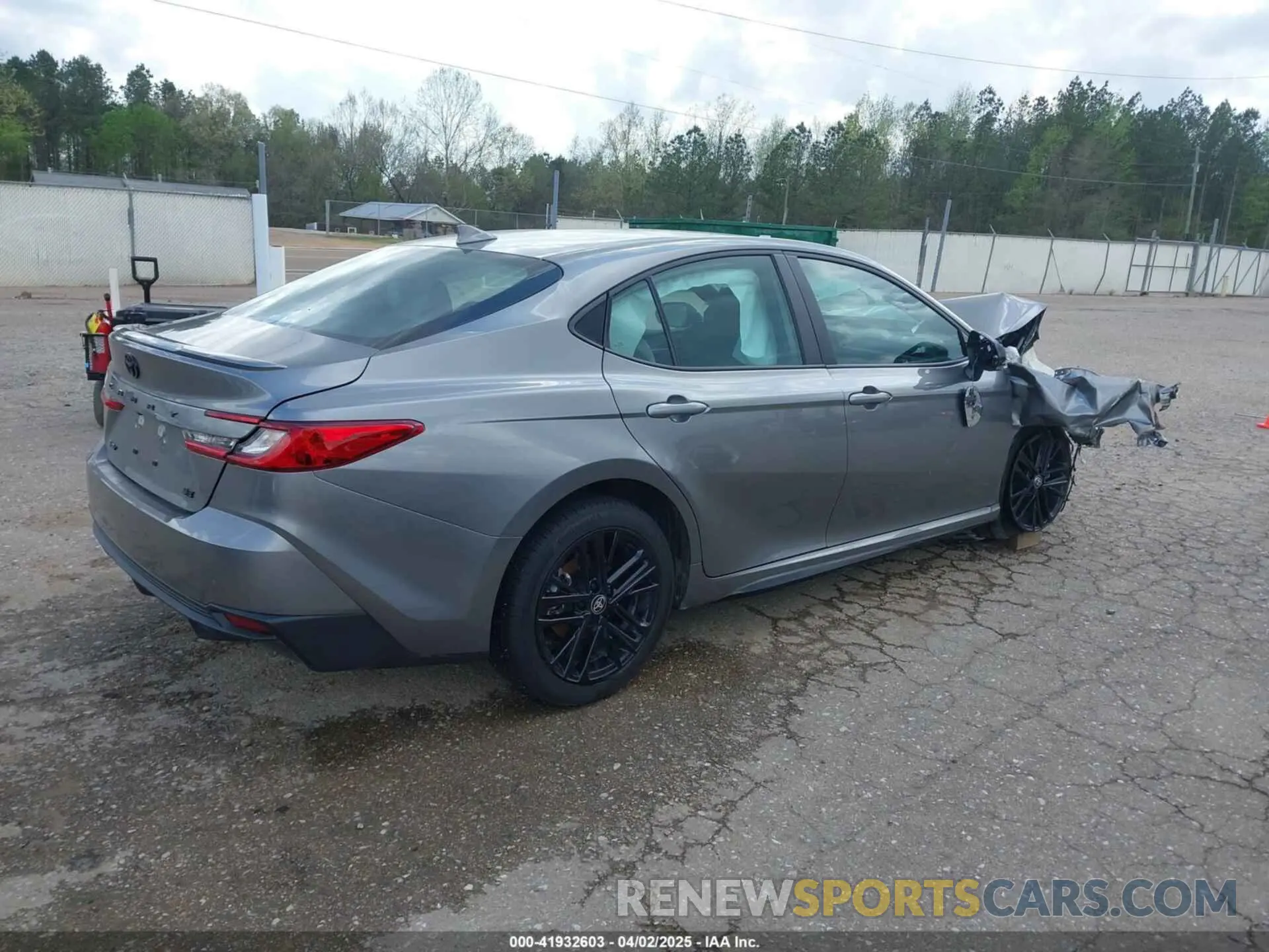 4 fotografías del automóvil dañado 4T1DAACK5SU578491 TOYOTA CAMRY 2025