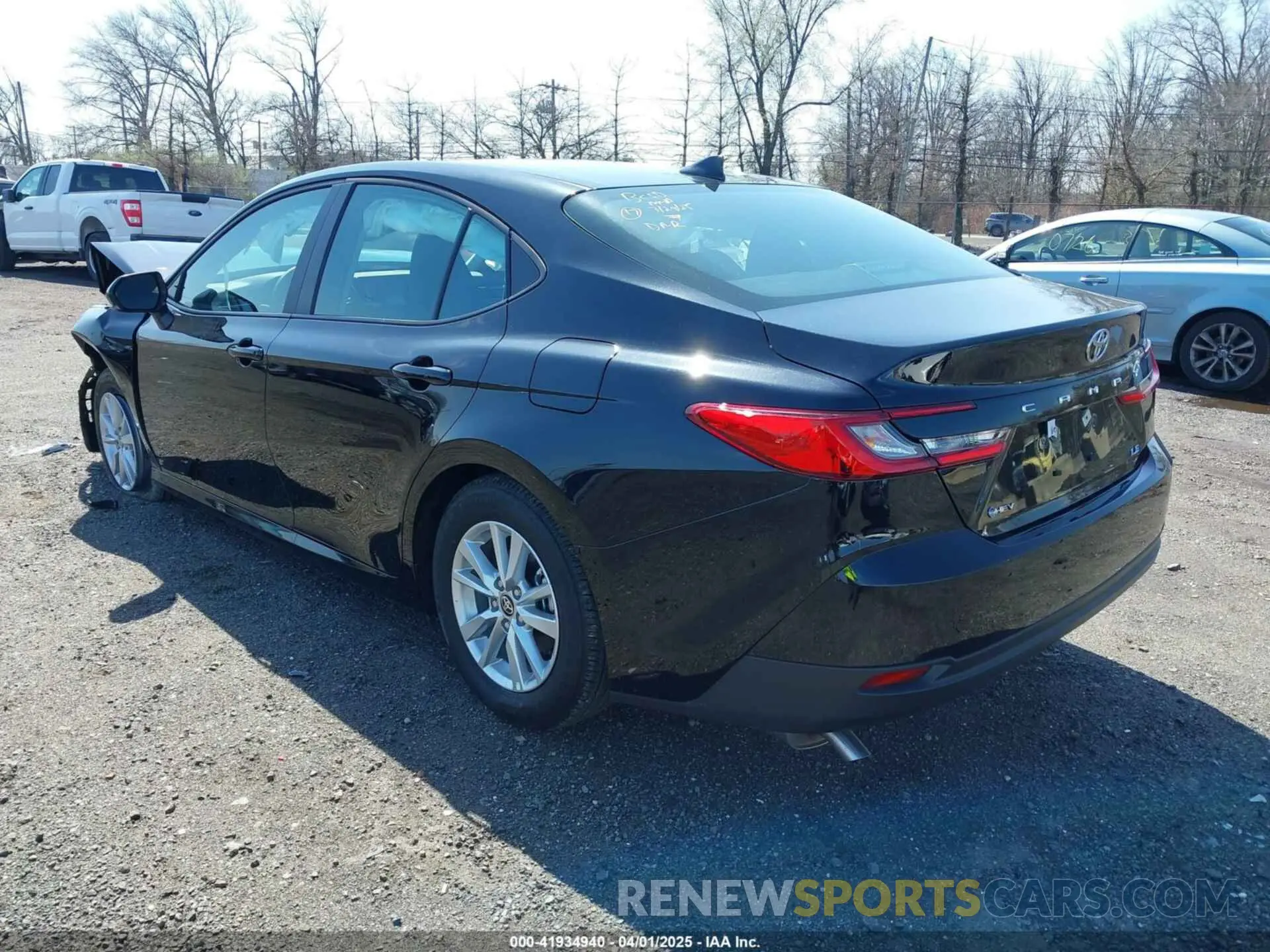 3 fotografías del automóvil dañado 4T1DAACK5SU581231 TOYOTA CAMRY 2025
