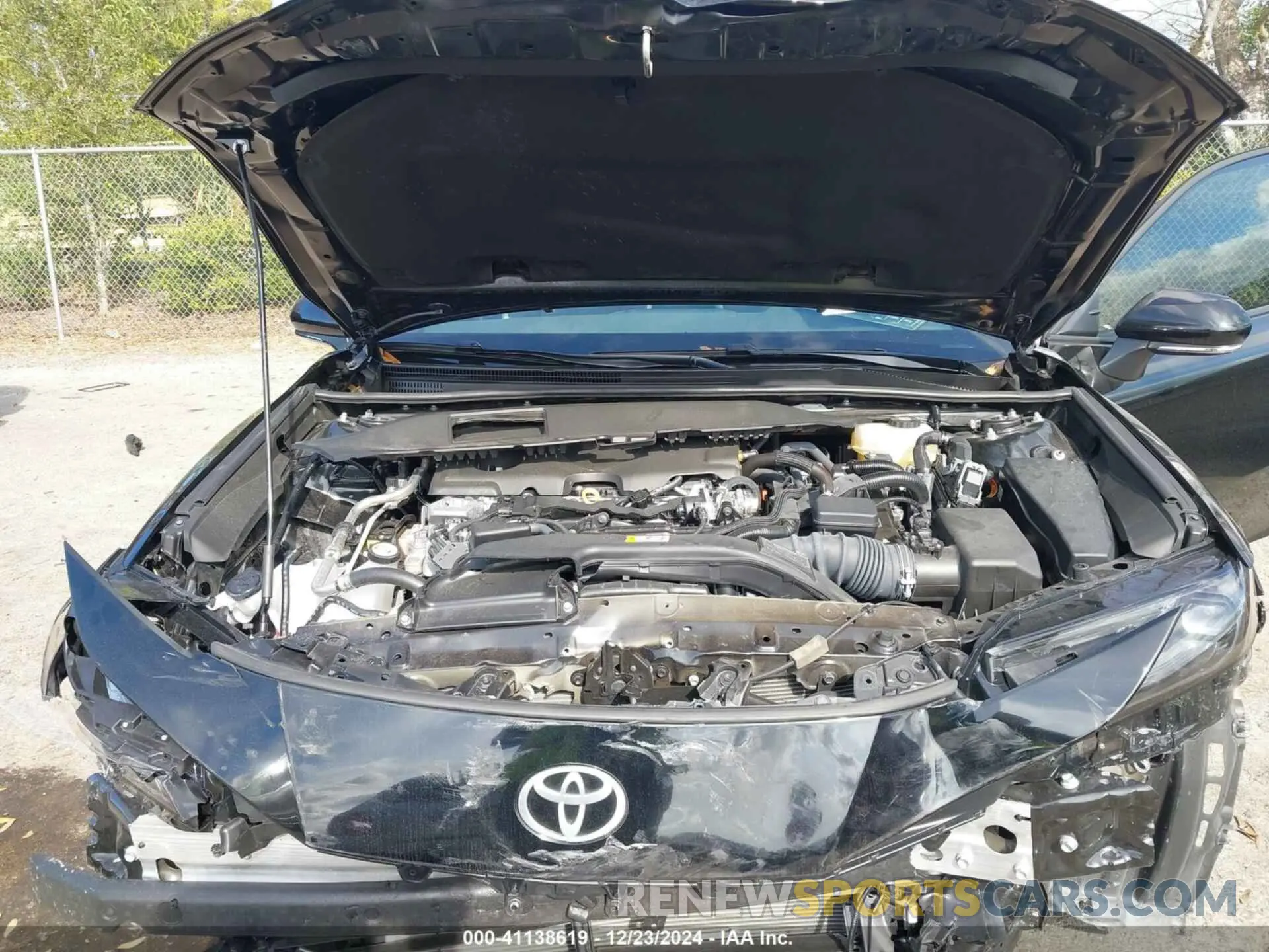 10 fotografías del automóvil dañado 4T1DAACK6SU007155 TOYOTA CAMRY 2025