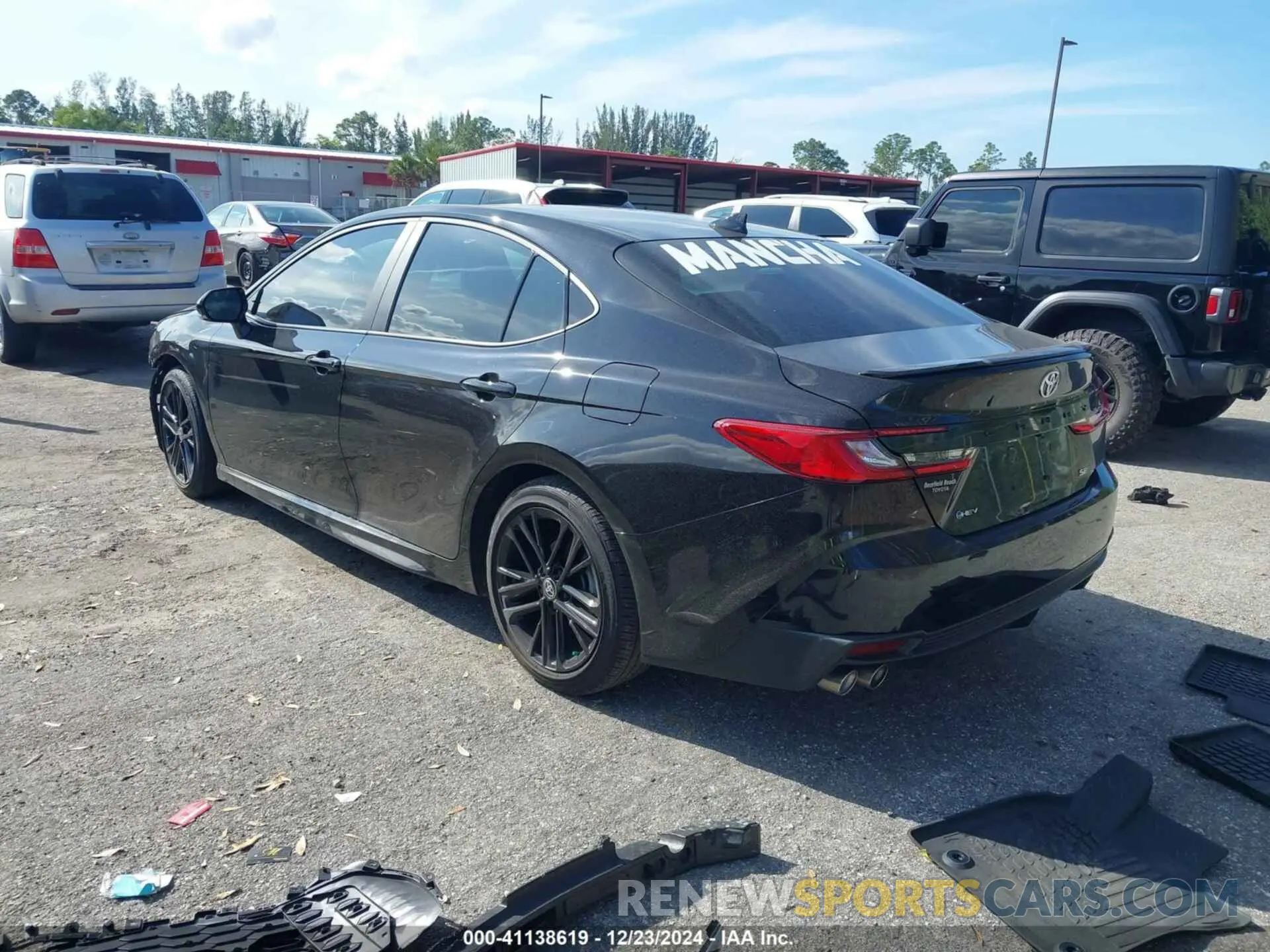 3 fotografías del automóvil dañado 4T1DAACK6SU007155 TOYOTA CAMRY 2025