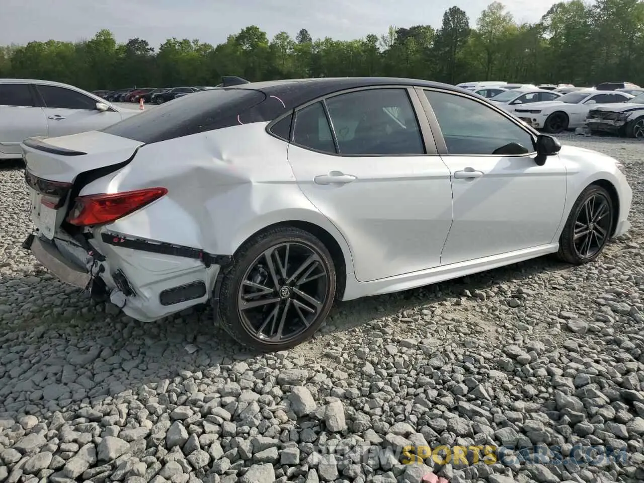 3 fotografías del automóvil dañado 4T1DAACK6SU011688 TOYOTA CAMRY 2025