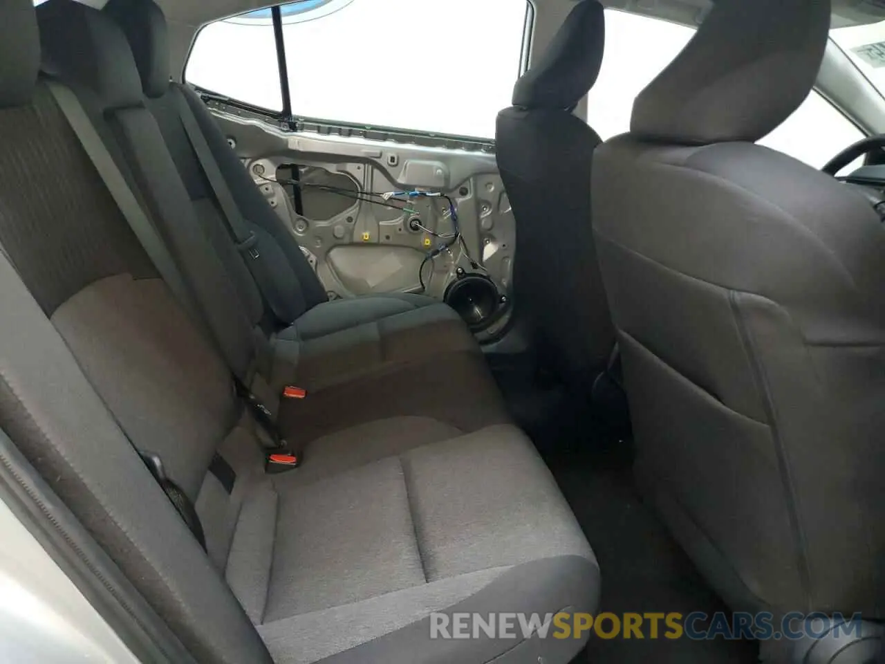 10 fotografías del automóvil dañado 4T1DAACK6SU023226 TOYOTA CAMRY 2025