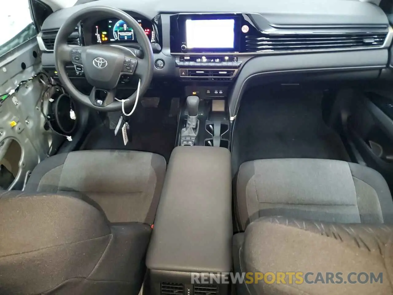 8 fotografías del automóvil dañado 4T1DAACK6SU023226 TOYOTA CAMRY 2025
