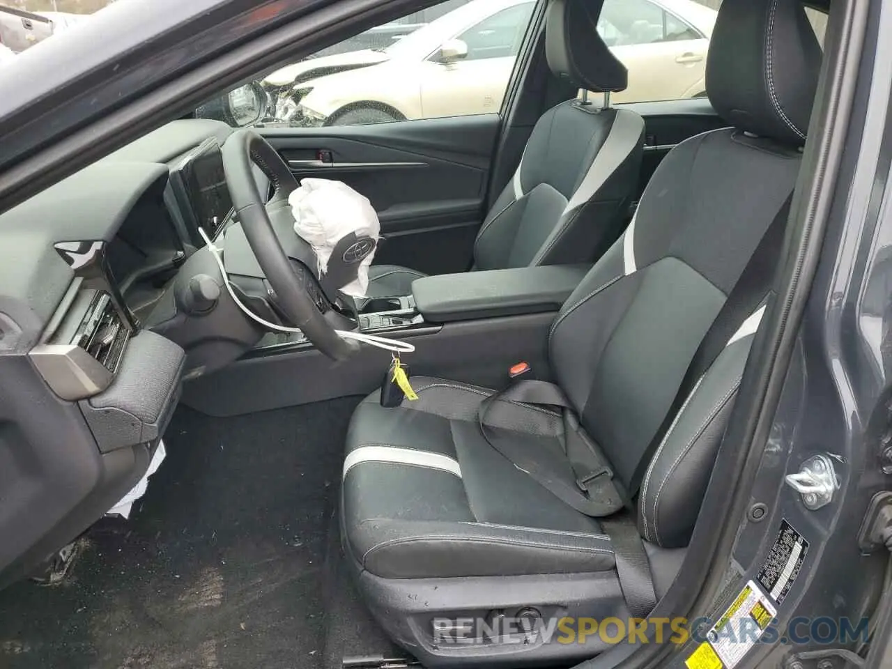 7 fotografías del automóvil dañado 4T1DAACK6SU027261 TOYOTA CAMRY 2025