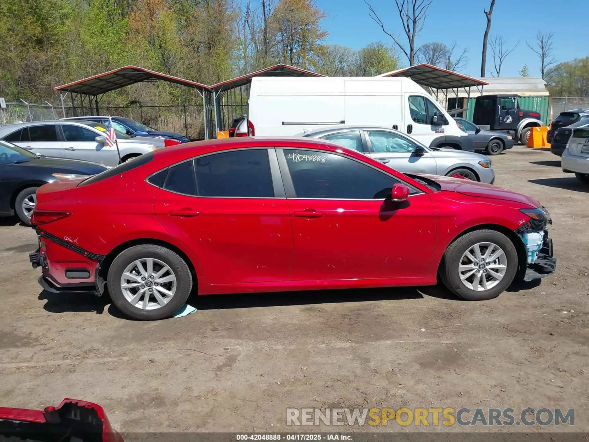 14 fotografías del automóvil dañado 4T1DAACK6SU031469 TOYOTA CAMRY 2025