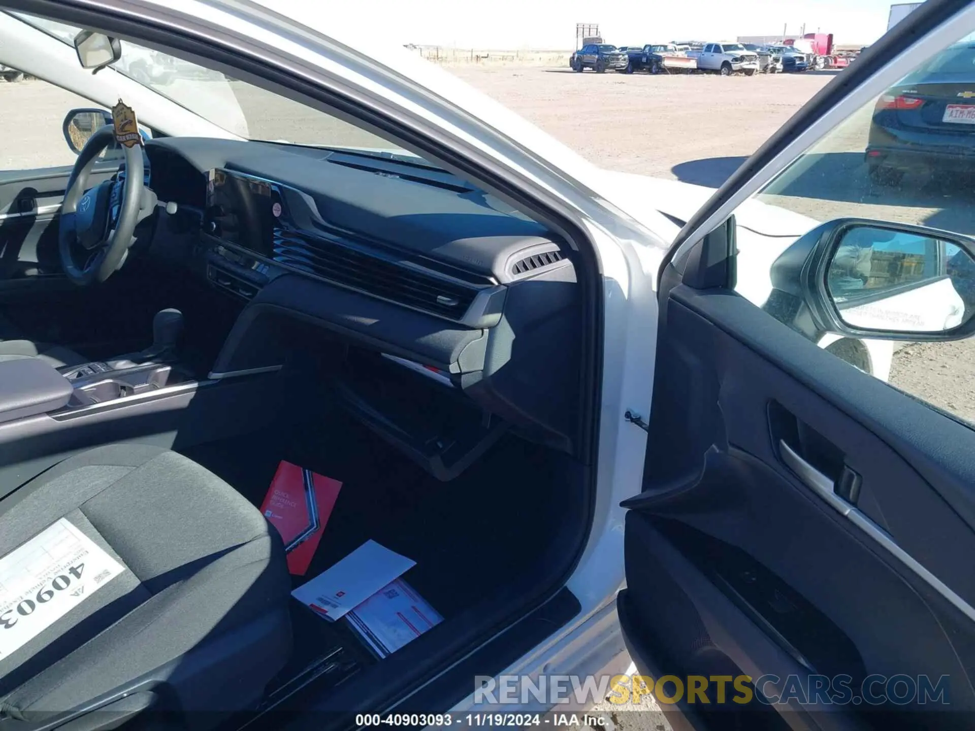 13 fotografías del automóvil dañado 4T1DAACK6SU034095 TOYOTA CAMRY 2025