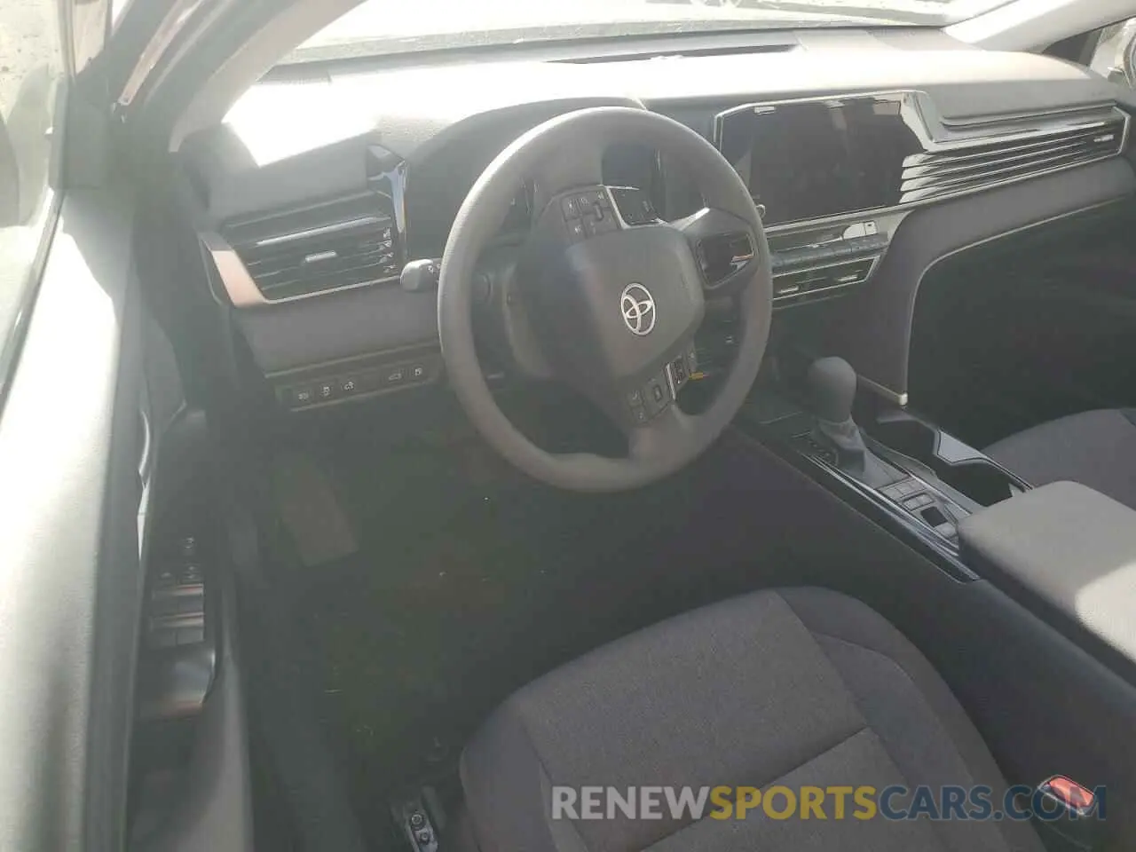 8 fotografías del automóvil dañado 4T1DAACK6SU035716 TOYOTA CAMRY 2025