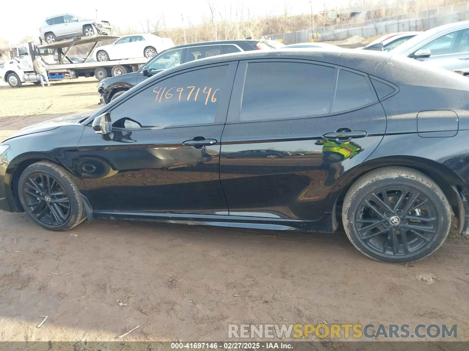 15 fotografías del automóvil dañado 4T1DAACK6SU036834 TOYOTA CAMRY 2025