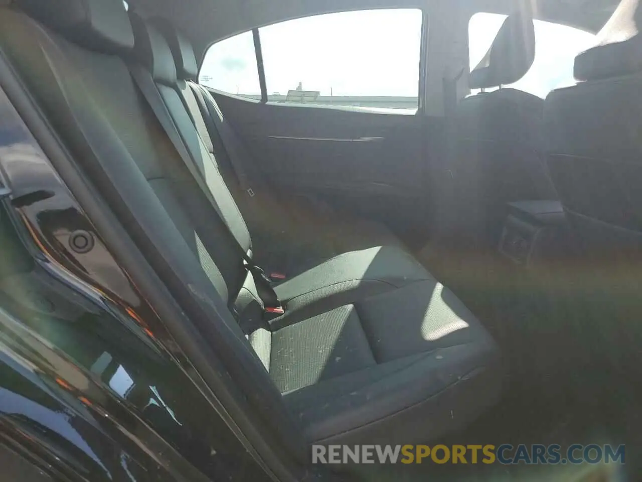 10 fotografías del automóvil dañado 4T1DAACK6SU040155 TOYOTA CAMRY 2025