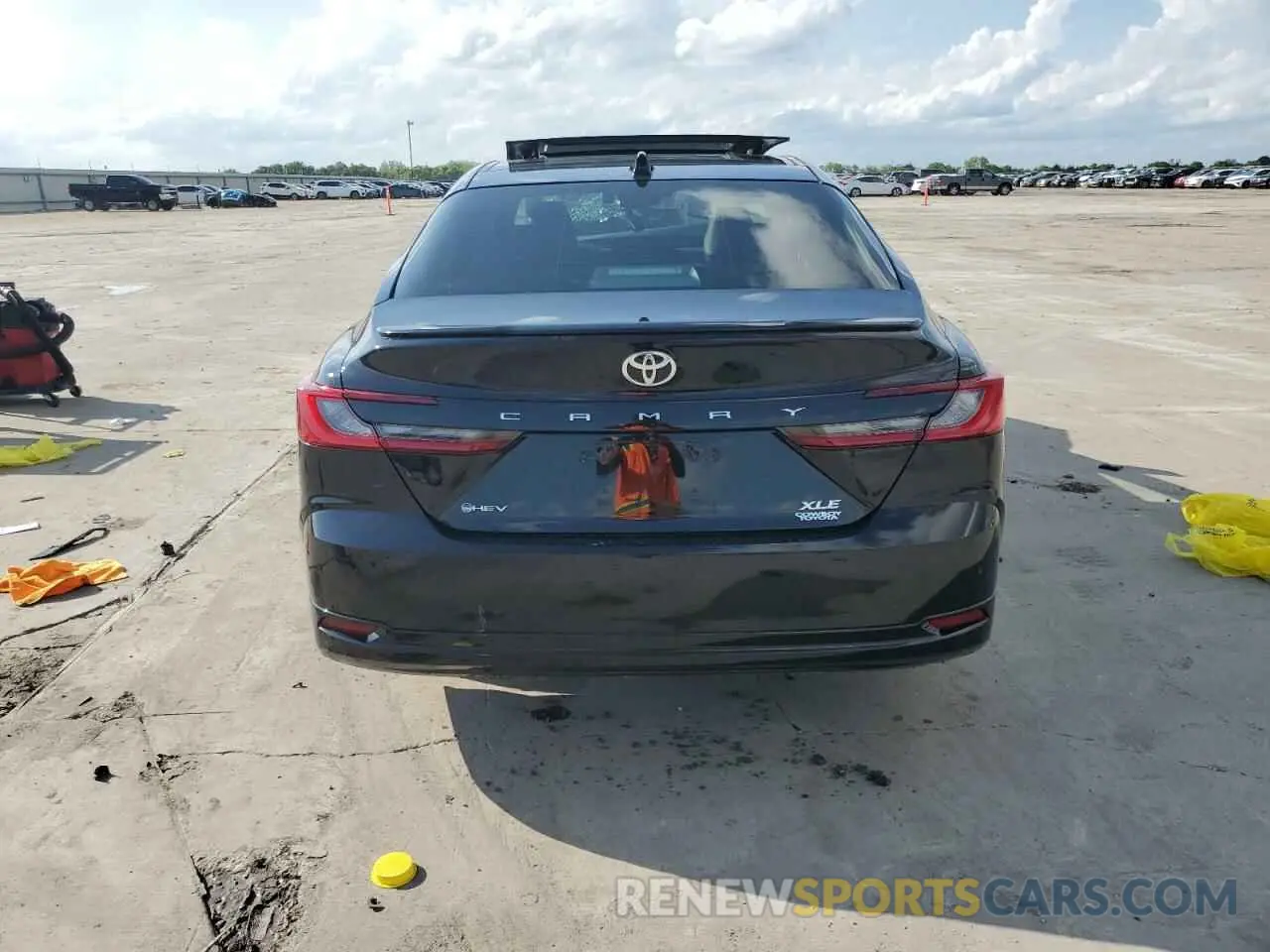 6 fotografías del automóvil dañado 4T1DAACK6SU040155 TOYOTA CAMRY 2025