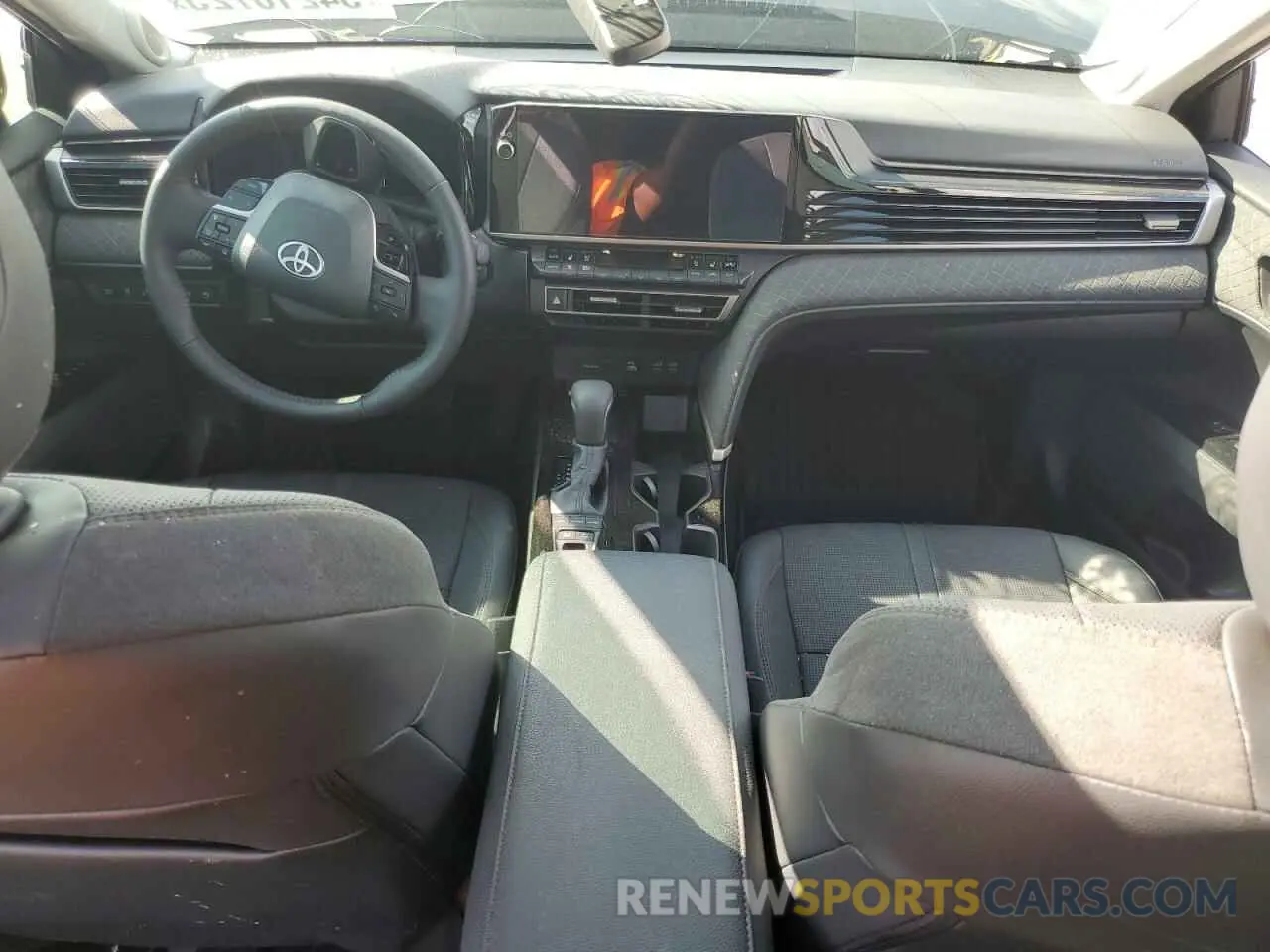 8 fotografías del automóvil dañado 4T1DAACK6SU040155 TOYOTA CAMRY 2025