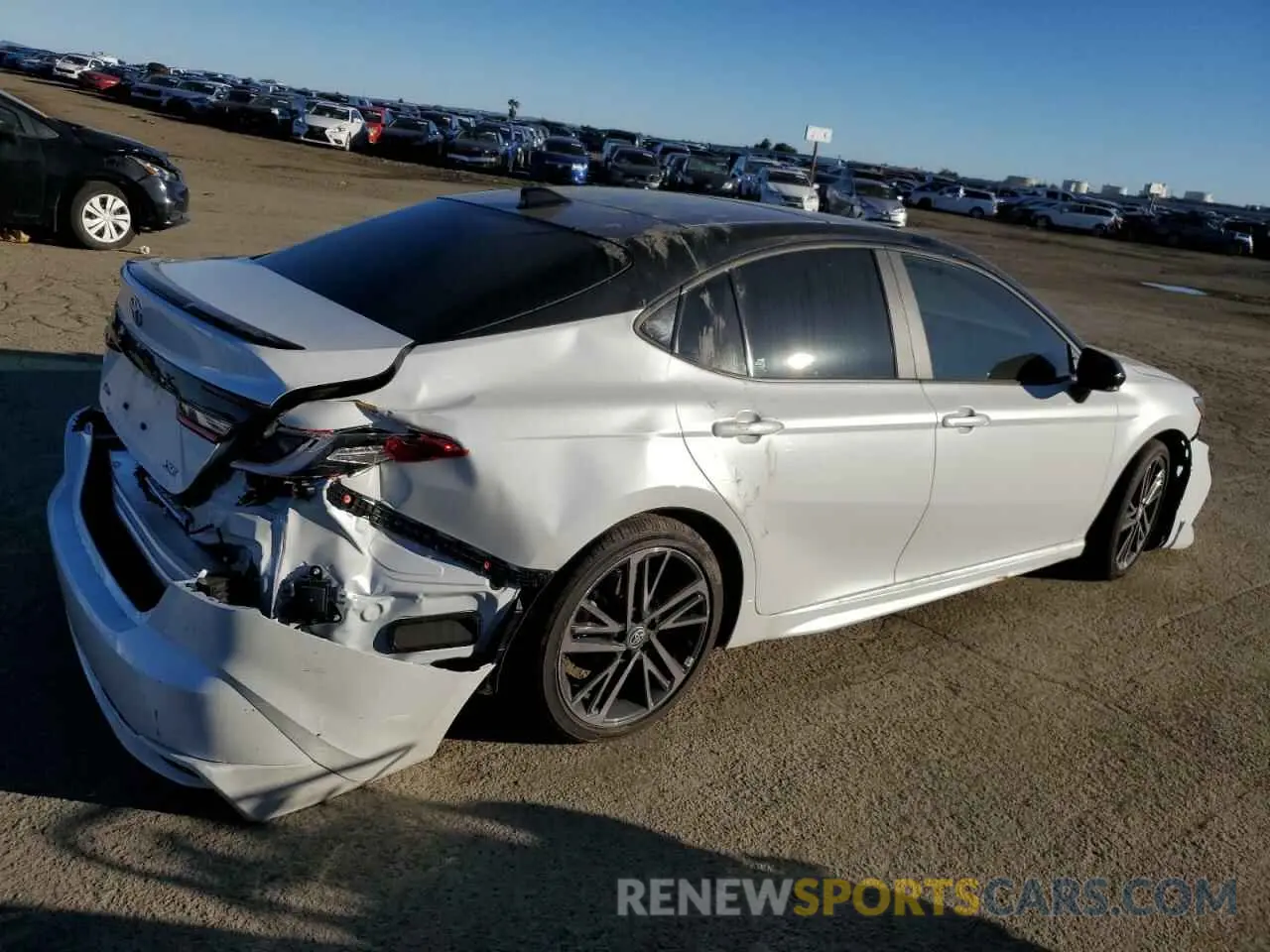3 fotografías del automóvil dañado 4T1DAACK6SU050782 TOYOTA CAMRY 2025