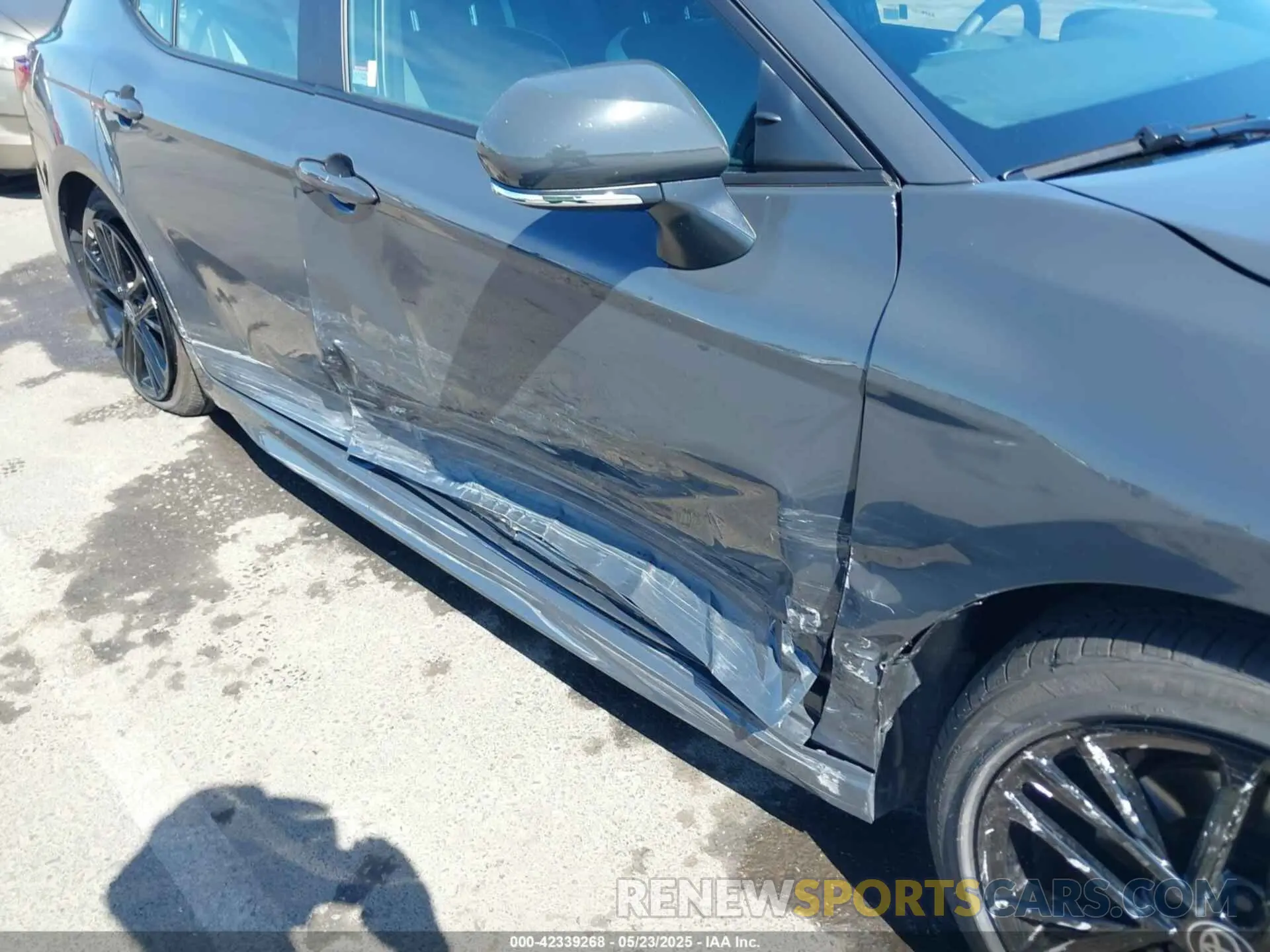 6 fotografías del automóvil dañado 4T1DAACK6SU067842 TOYOTA CAMRY 2025