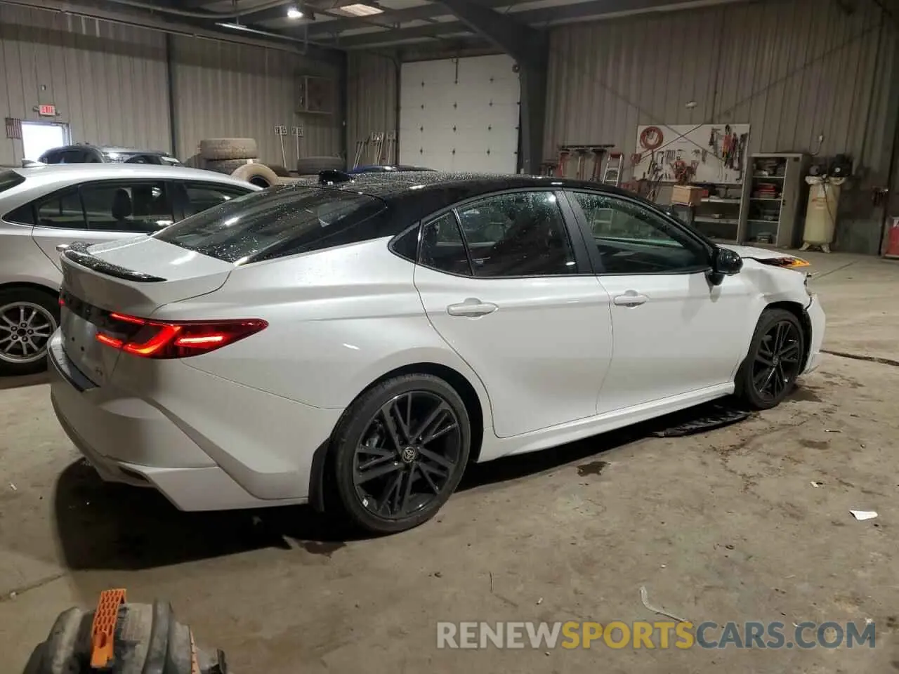 3 fotografías del automóvil dañado 4T1DAACK6SU068702 TOYOTA CAMRY 2025