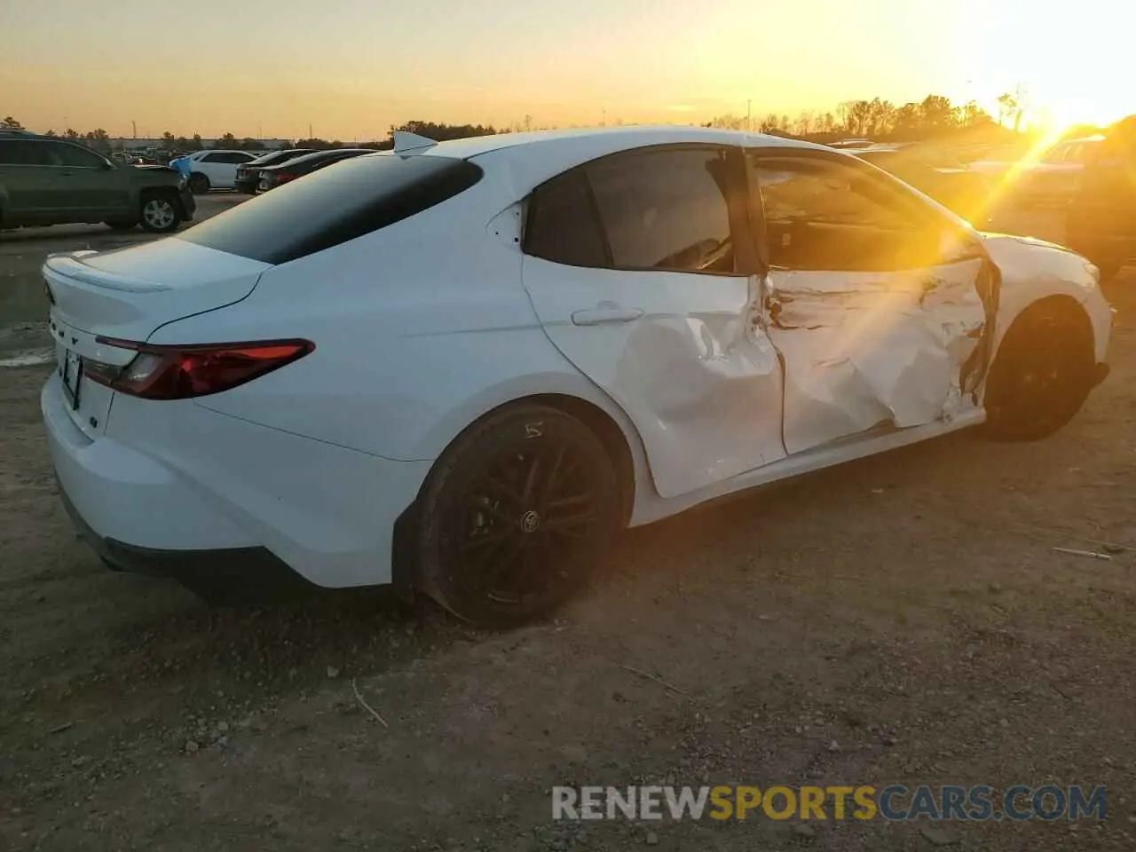 3 fotografías del automóvil dañado 4T1DAACK6SU077934 TOYOTA CAMRY 2025