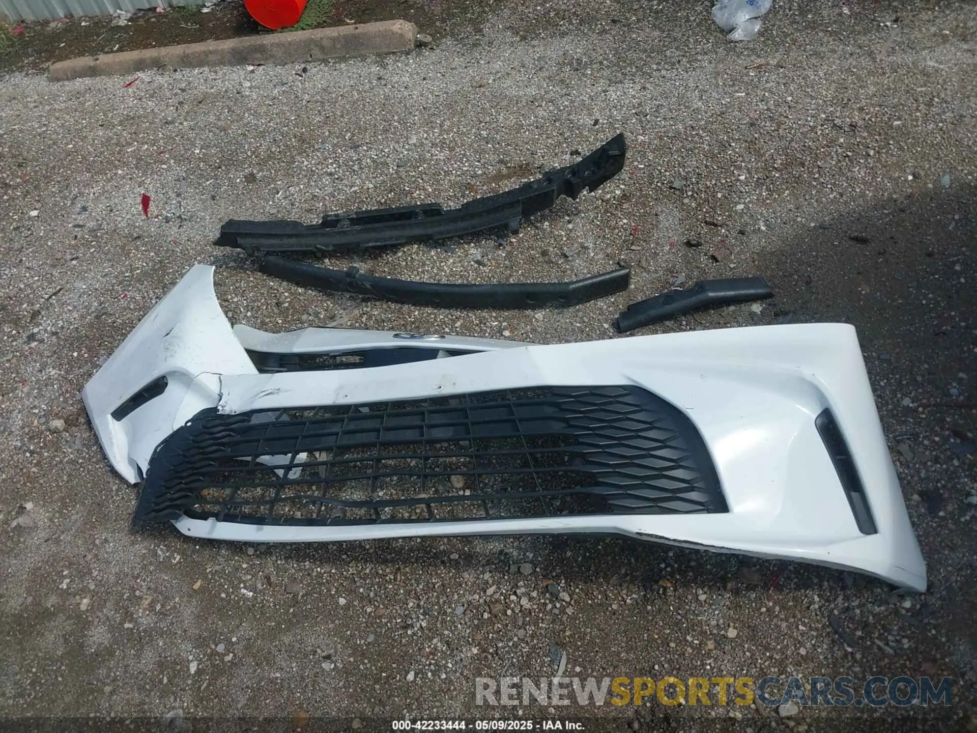 12 fotografías del automóvil dañado 4T1DAACK6SU082583 TOYOTA CAMRY 2025
