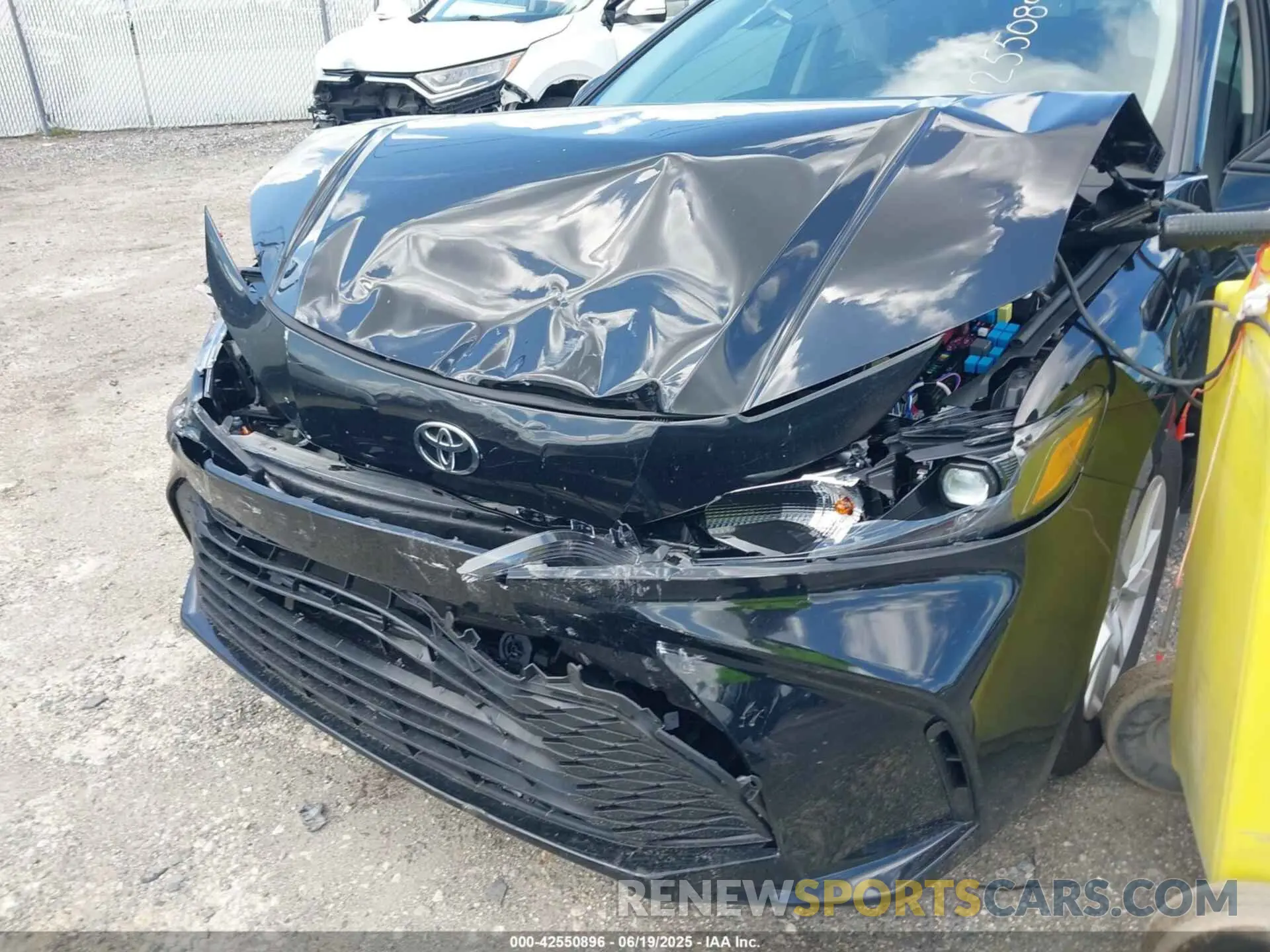 6 fotografías del automóvil dañado 4T1DAACK6SU103917 TOYOTA CAMRY 2025