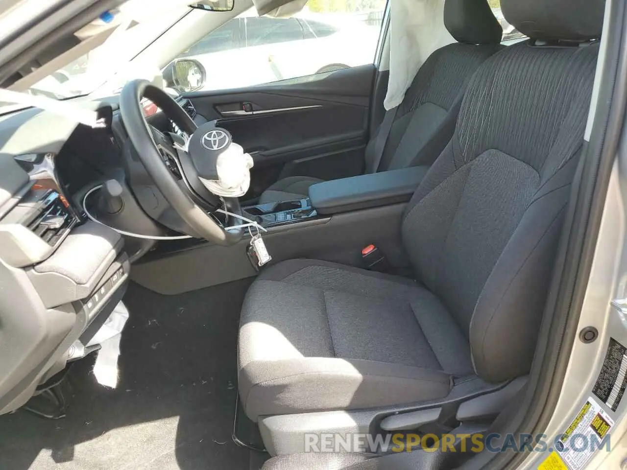 7 fotografías del automóvil dañado 4T1DAACK6SU115887 TOYOTA CAMRY 2025