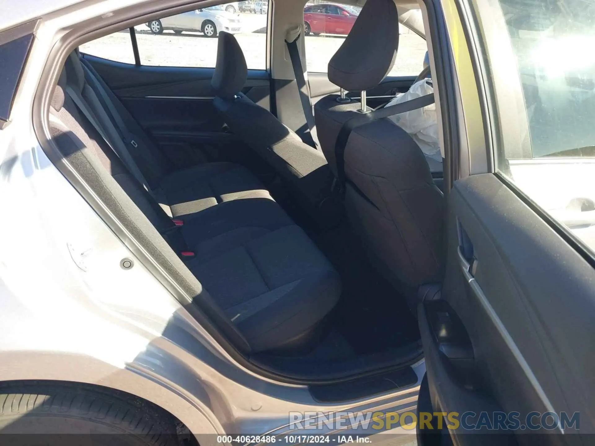 8 fotografías del automóvil dañado 4T1DAACK6SU511849 TOYOTA CAMRY 2025