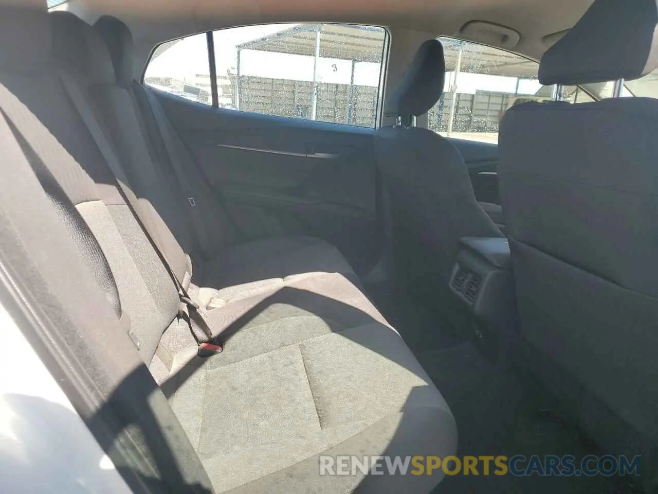 10 fotografías del automóvil dañado 4T1DAACK6SU525038 TOYOTA CAMRY 2025
