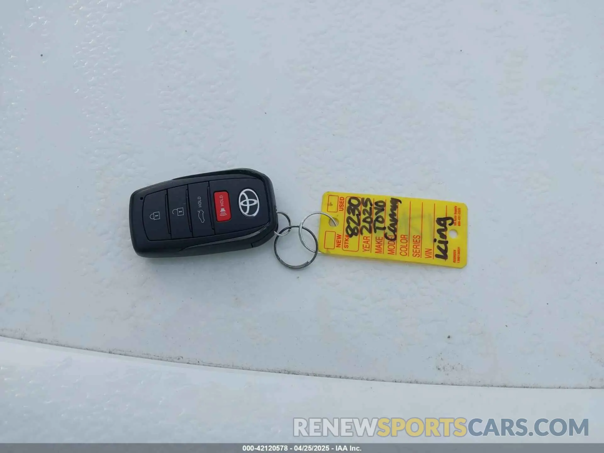 11 fotografías del automóvil dañado 4T1DAACK6SU545886 TOYOTA CAMRY 2025