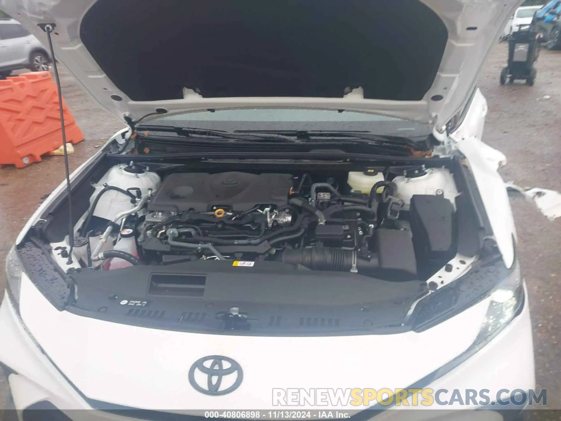 10 fotografías del automóvil dañado 4T1DAACK6SU550084 TOYOTA CAMRY 2025