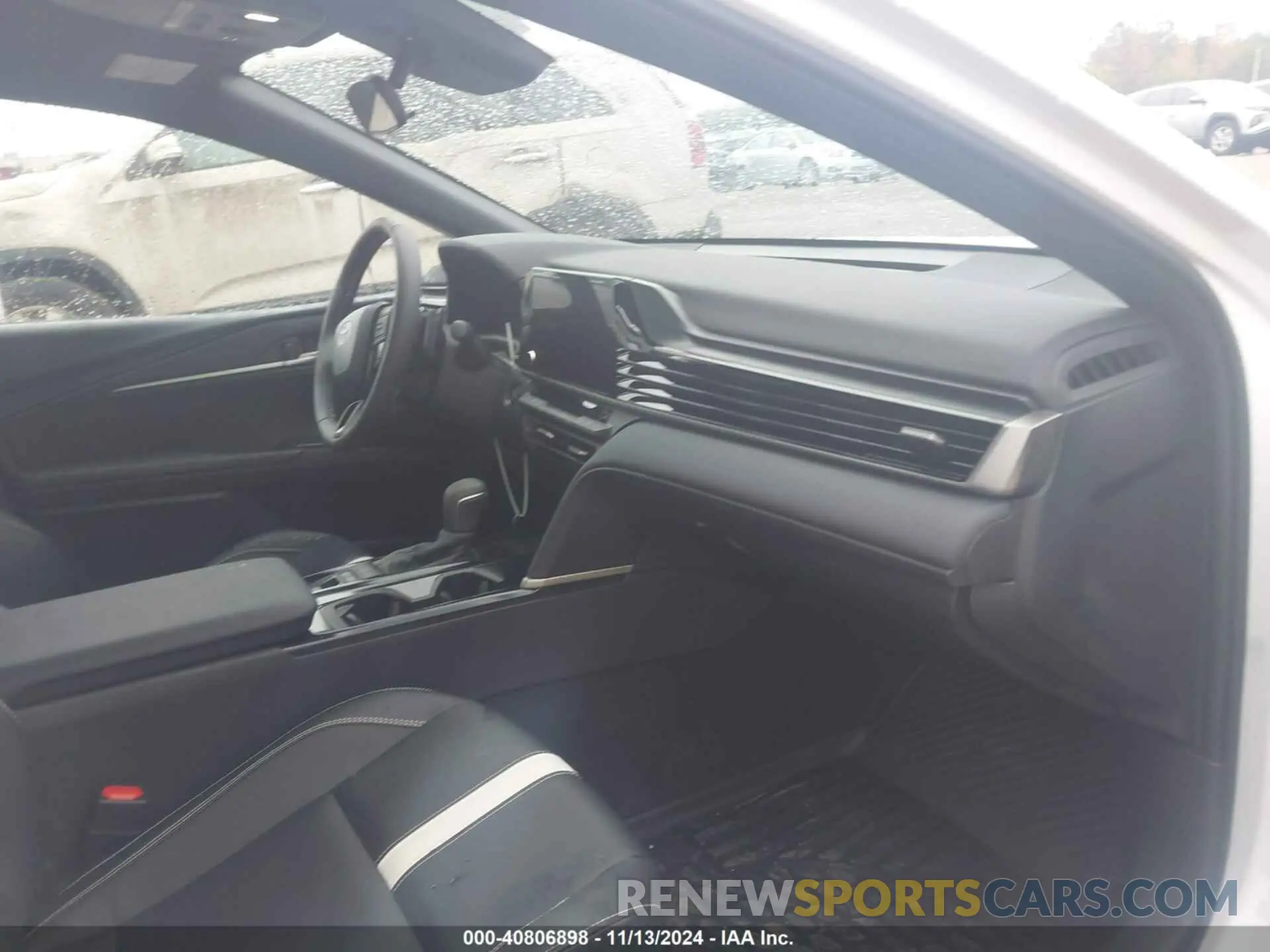 5 fotografías del automóvil dañado 4T1DAACK6SU550084 TOYOTA CAMRY 2025