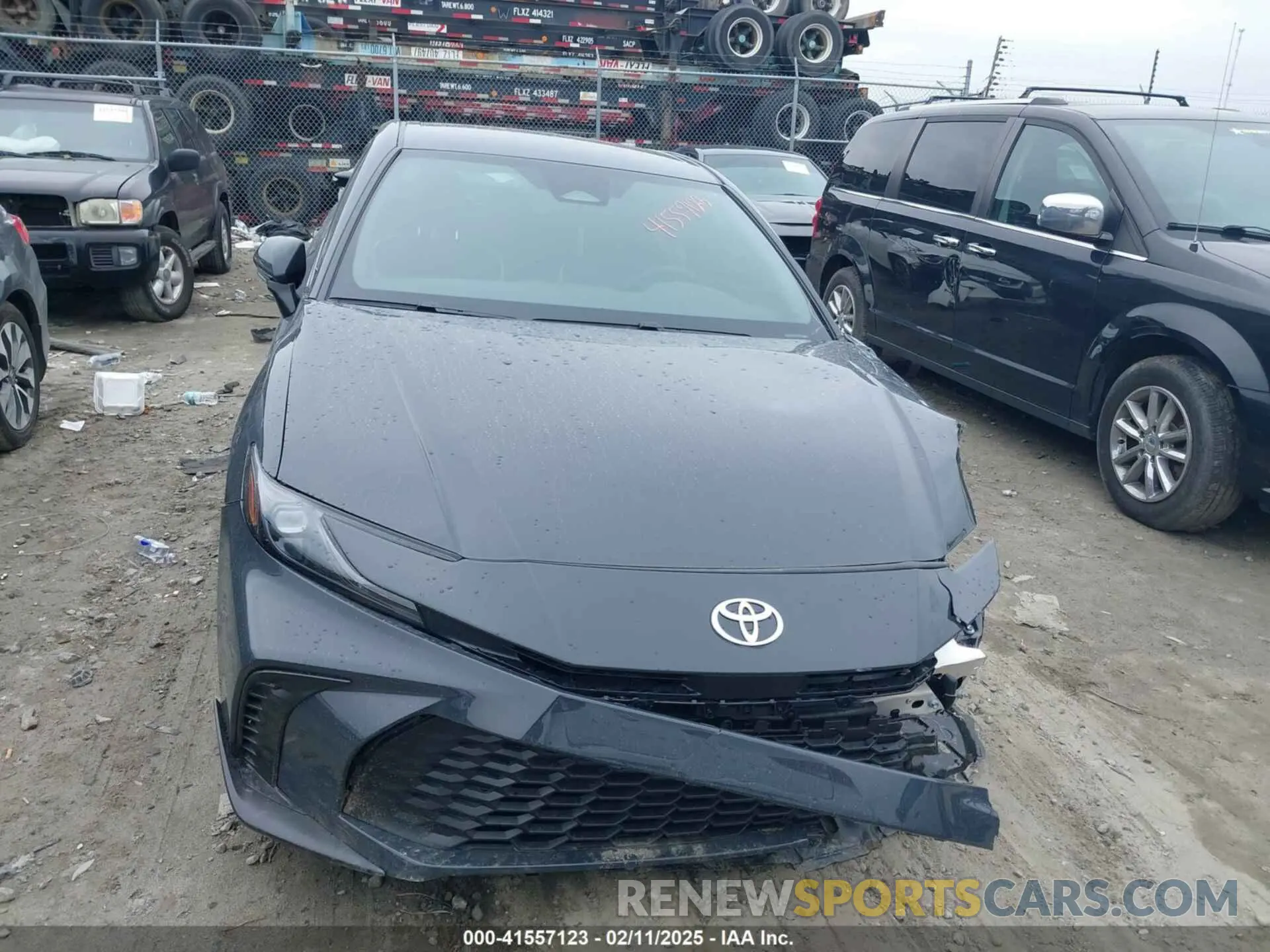 13 fotografías del automóvil dañado 4T1DAACK6SU557097 TOYOTA CAMRY 2025