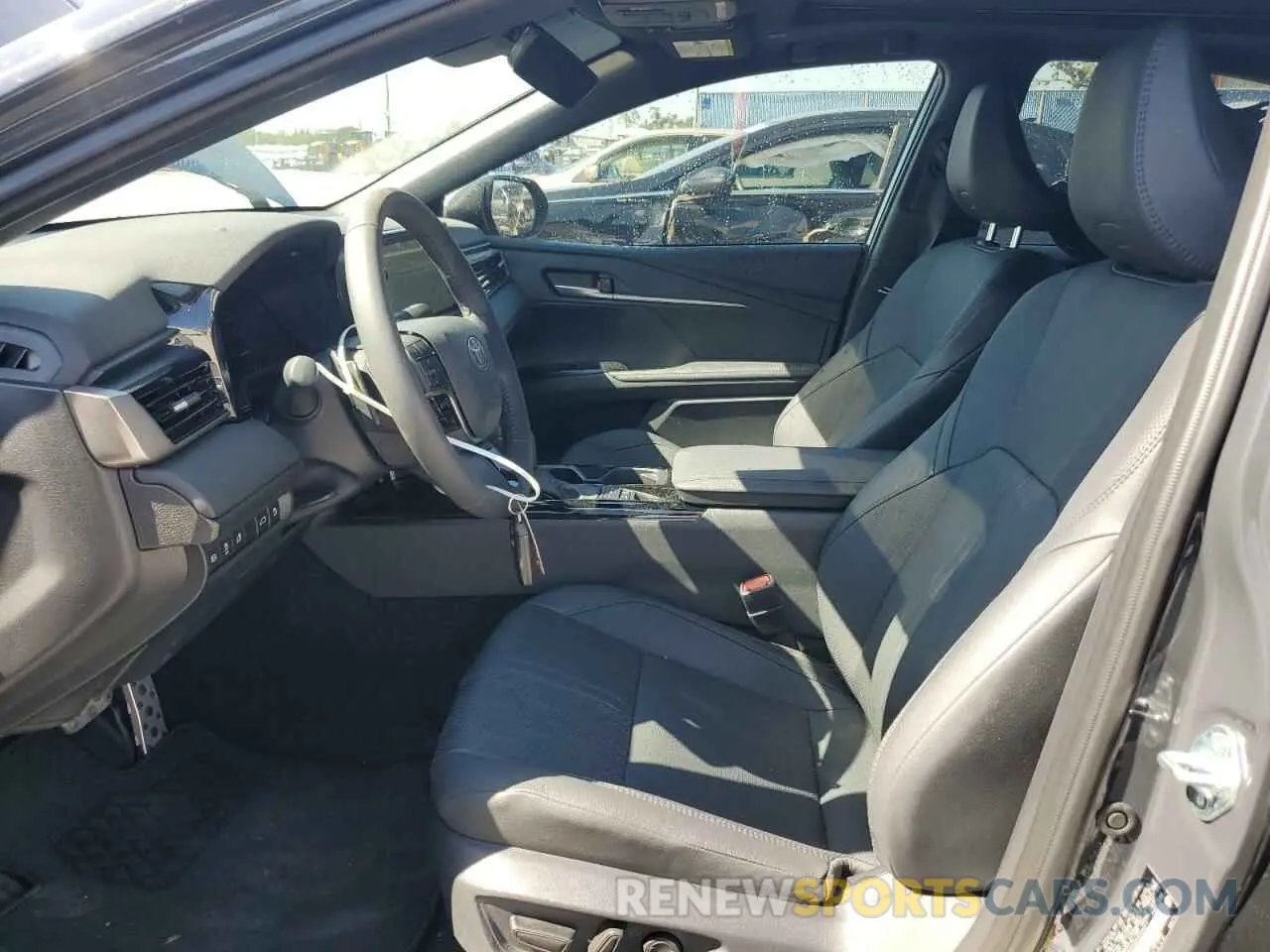 7 fotografías del automóvil dañado 4T1DAACK6SU559271 TOYOTA CAMRY 2025