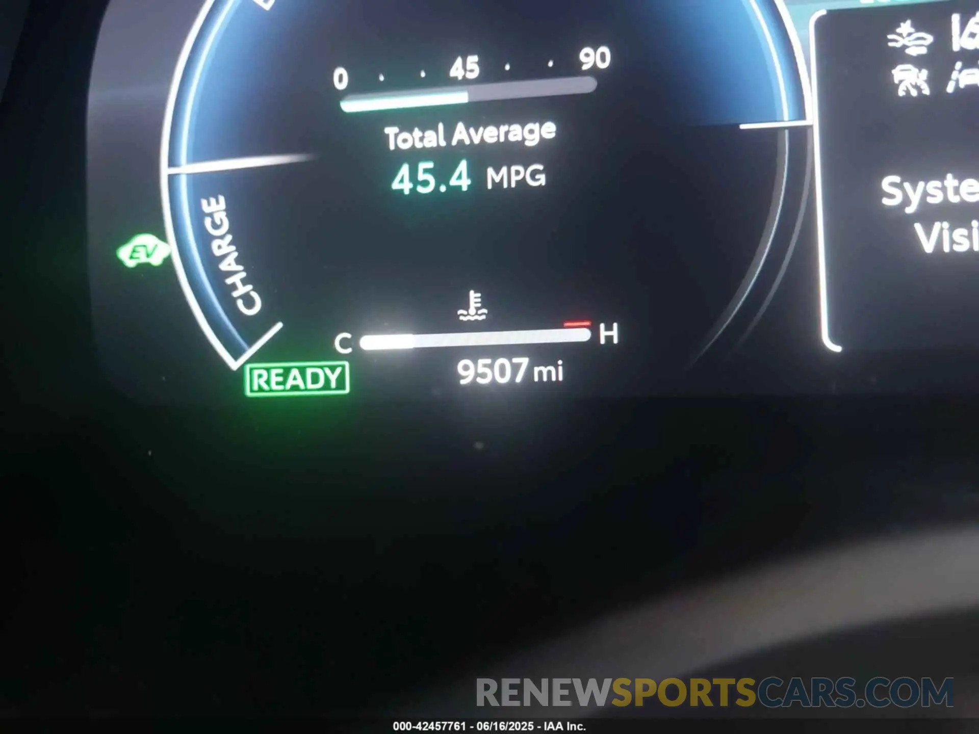 16 fotografías del automóvil dañado 4T1DAACK7SU001106 TOYOTA CAMRY 2025
