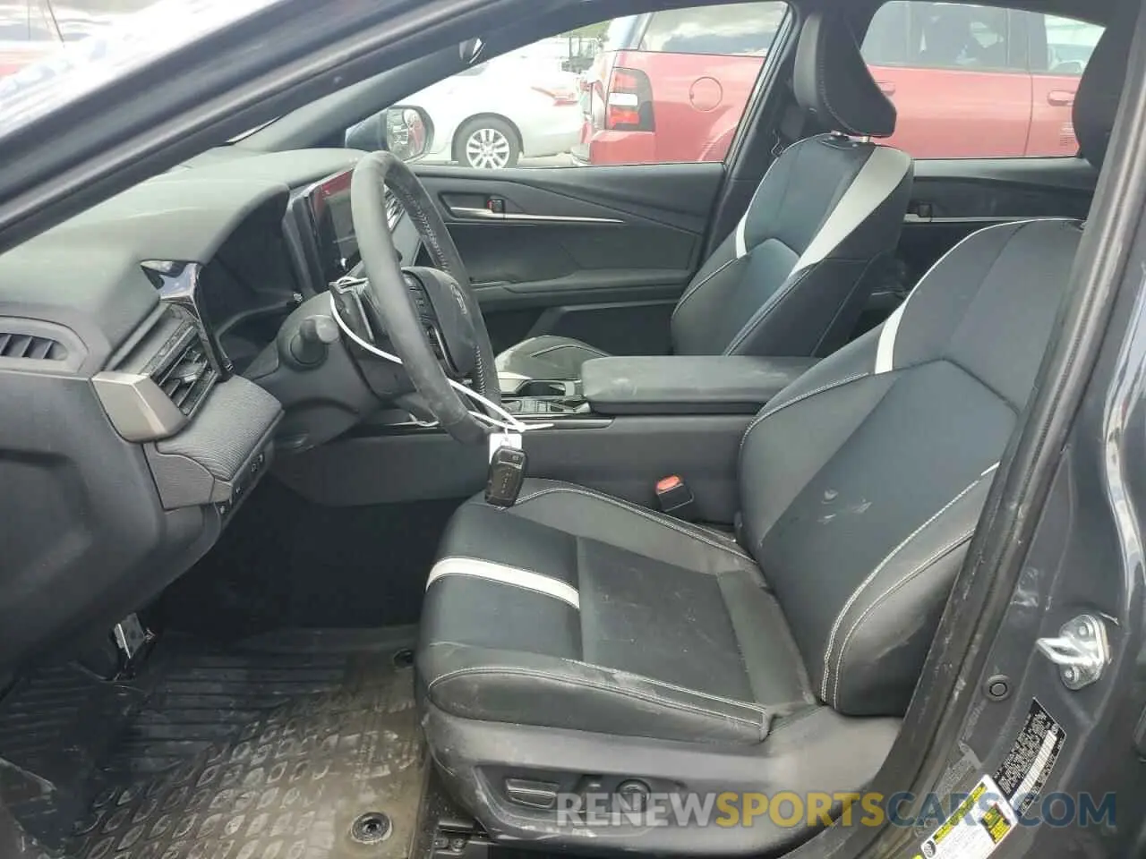 7 fotografías del automóvil dañado 4T1DAACK7SU011232 TOYOTA CAMRY 2025