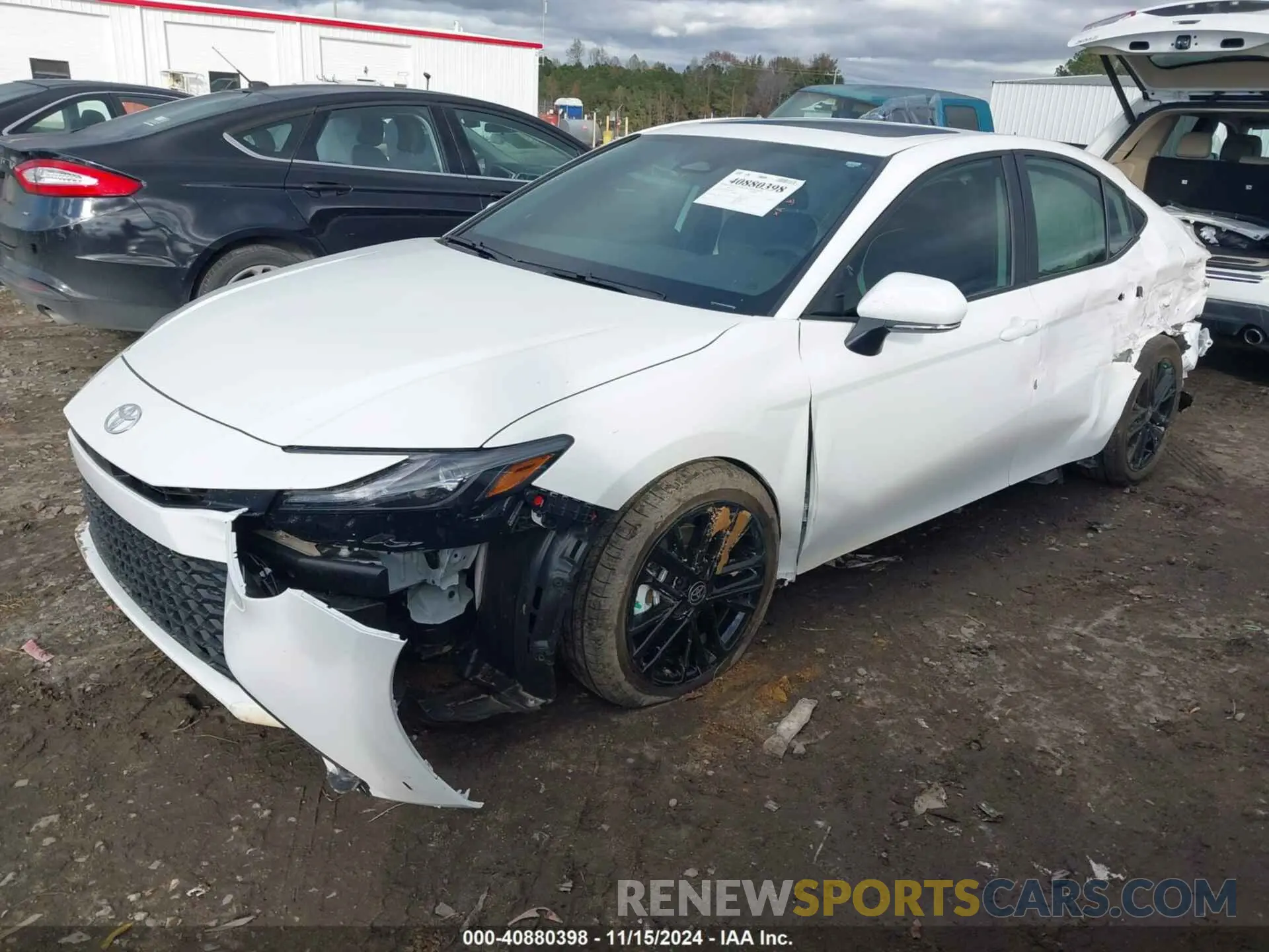 2 fotografías del automóvil dañado 4T1DAACK7SU030699 TOYOTA CAMRY 2025