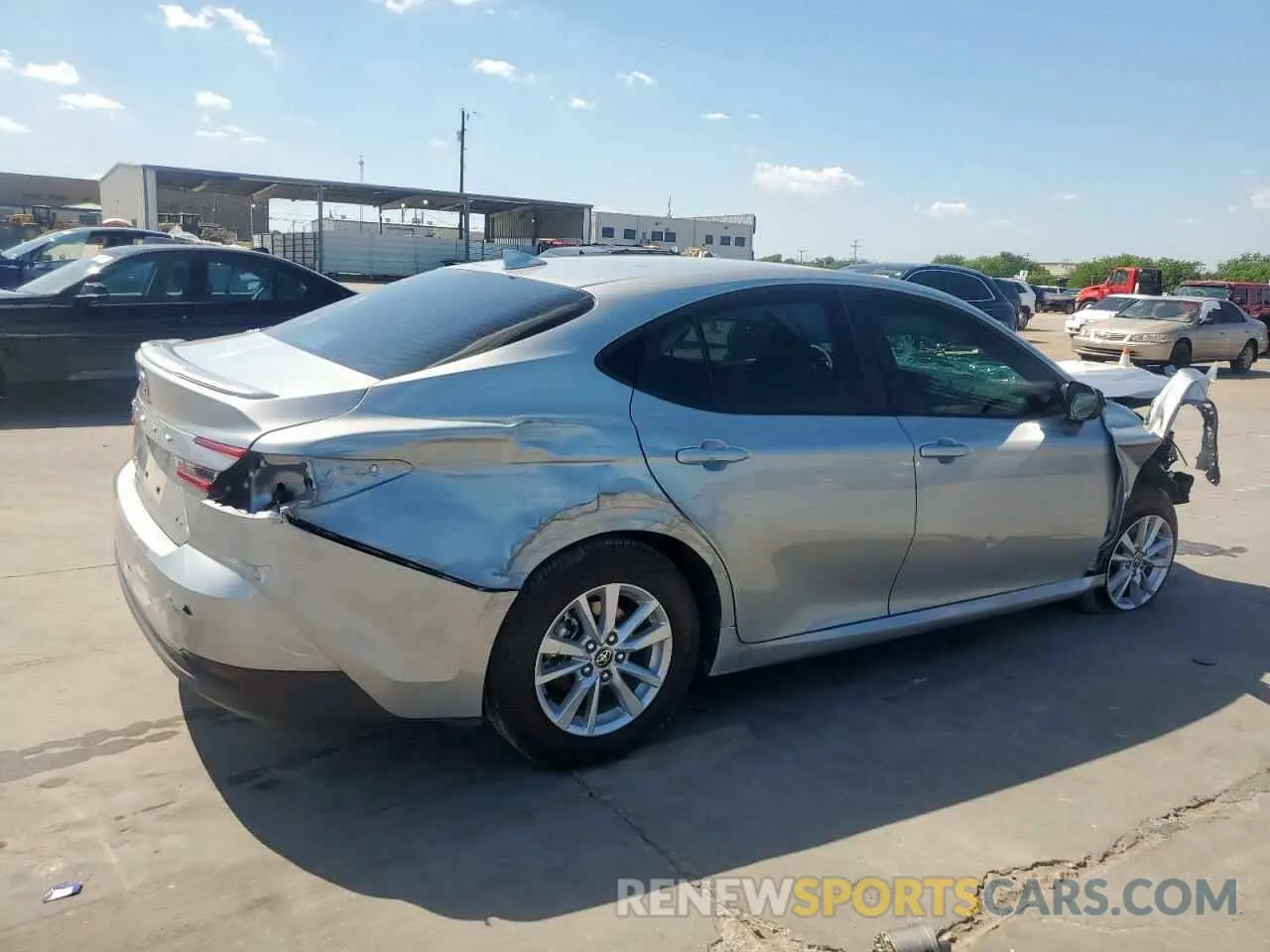 3 fotografías del automóvil dañado 4T1DAACK7SU069339 TOYOTA CAMRY 2025
