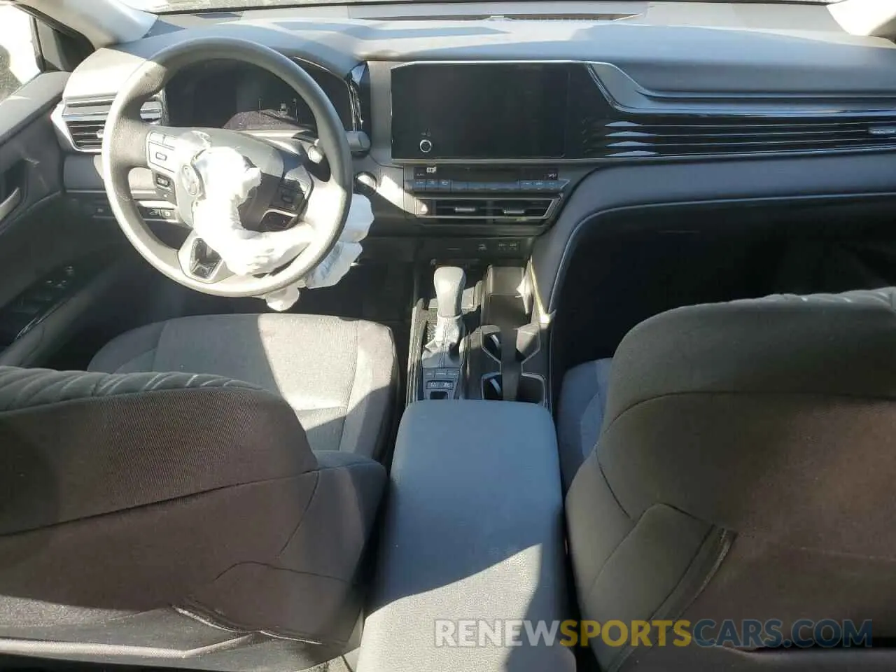 8 fotografías del automóvil dañado 4T1DAACK7SU080650 TOYOTA CAMRY 2025