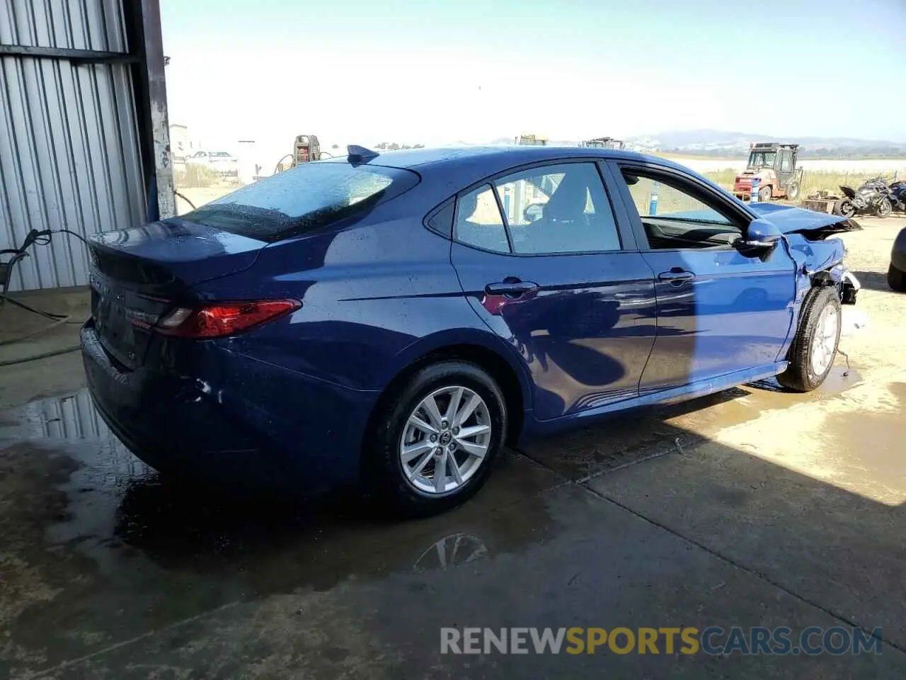3 fotografías del automóvil dañado 4T1DAACK7SU099134 TOYOTA CAMRY 2025