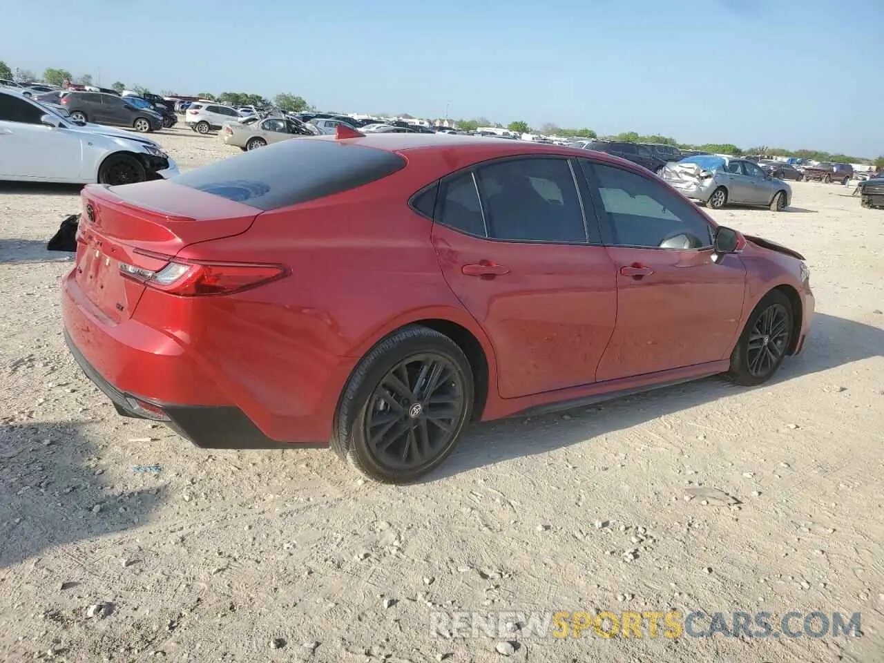 3 fotografías del automóvil dañado 4T1DAACK7SU105174 TOYOTA CAMRY 2025