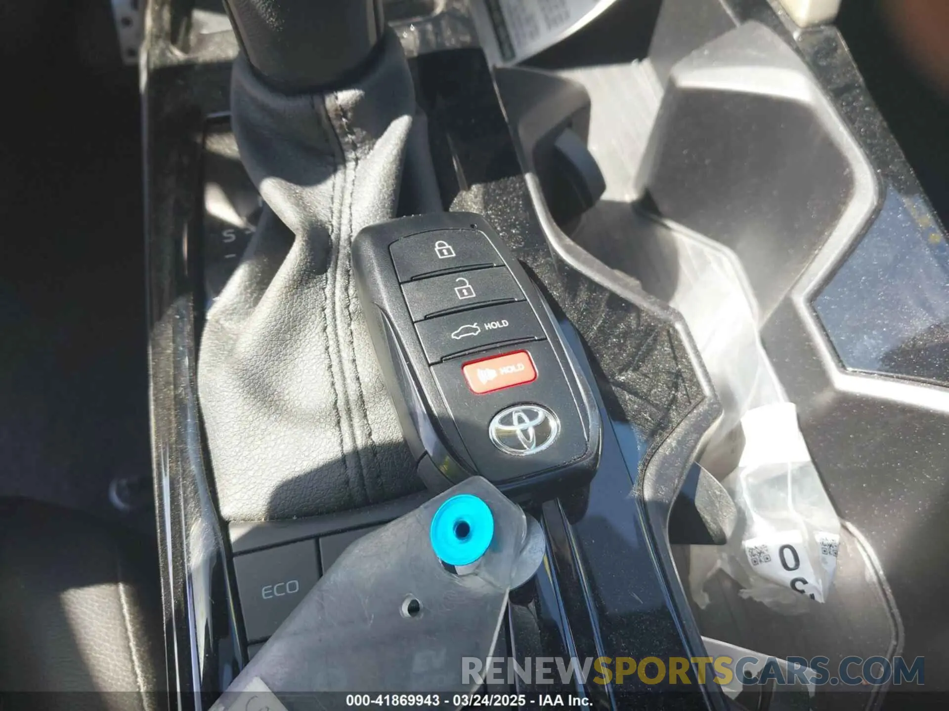 11 fotografías del automóvil dañado 4T1DAACK7SU109175 TOYOTA CAMRY 2025
