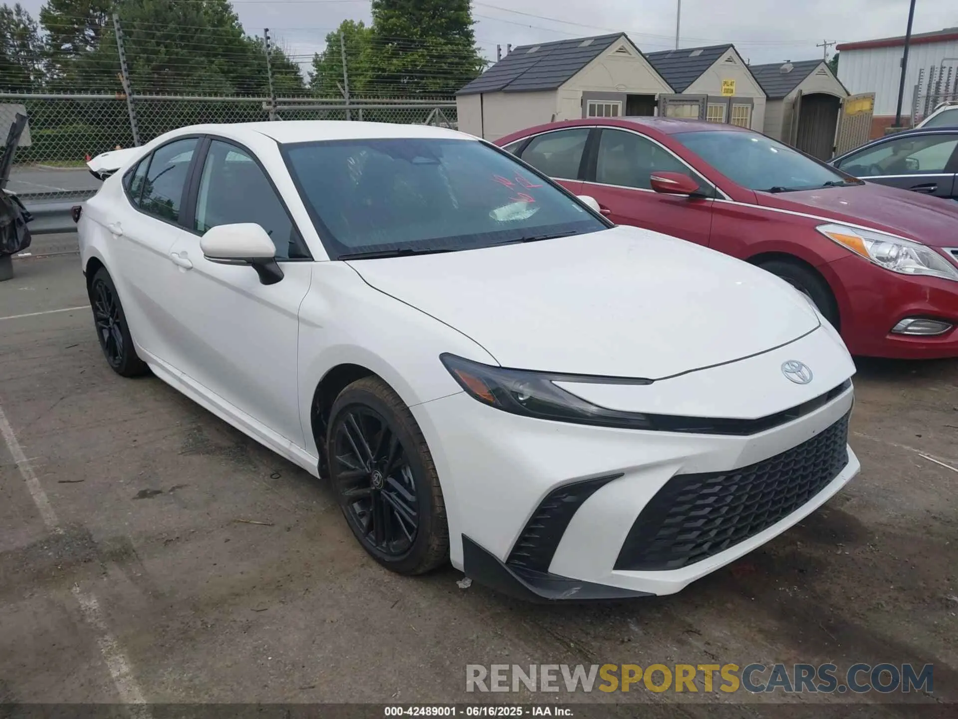 13 fotografías del automóvil dañado 4T1DAACK7SU152544 TOYOTA CAMRY 2025