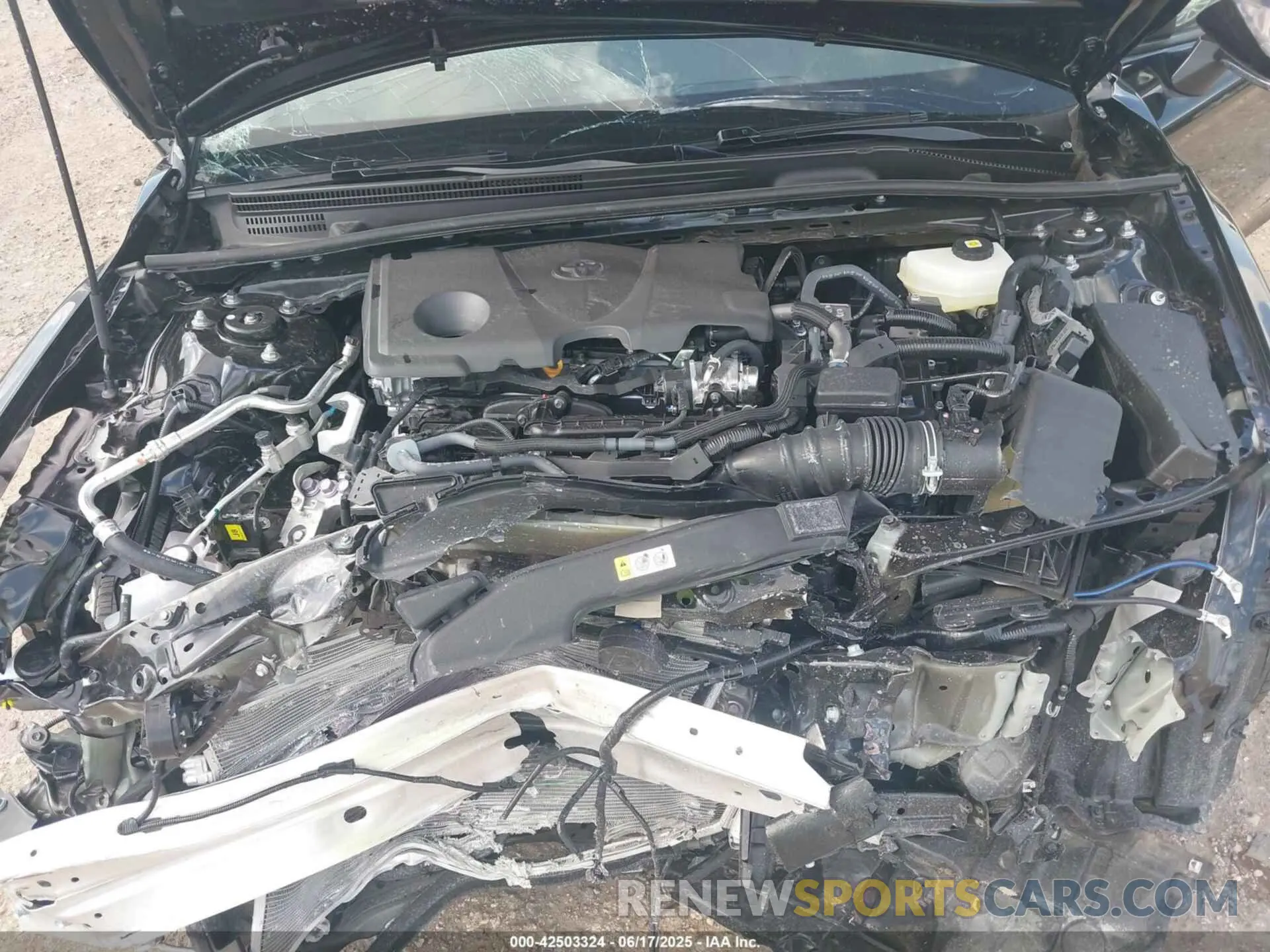 10 fotografías del automóvil dañado 4T1DAACK7SU158358 TOYOTA CAMRY 2025