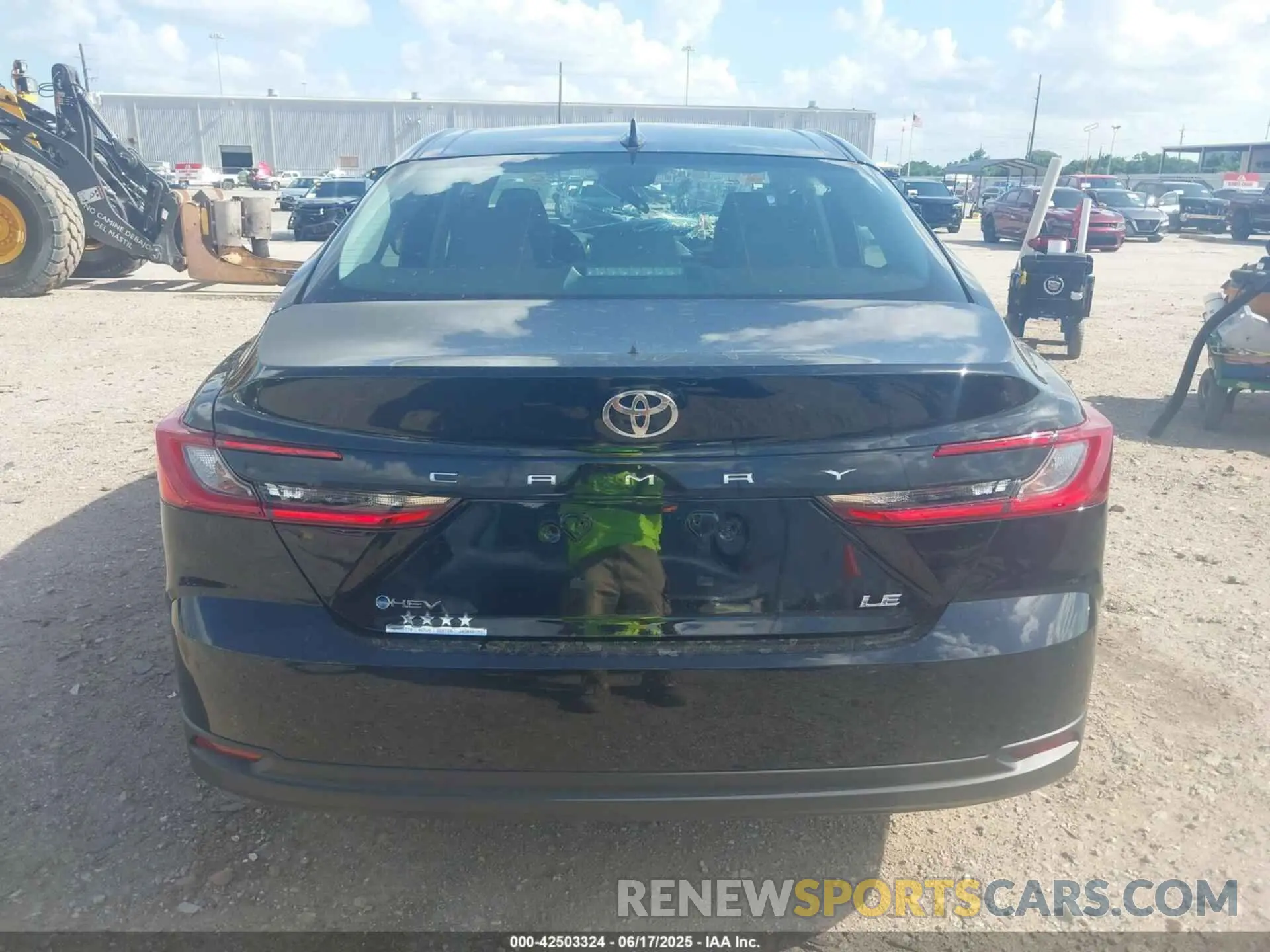 16 fotografías del automóvil dañado 4T1DAACK7SU158358 TOYOTA CAMRY 2025