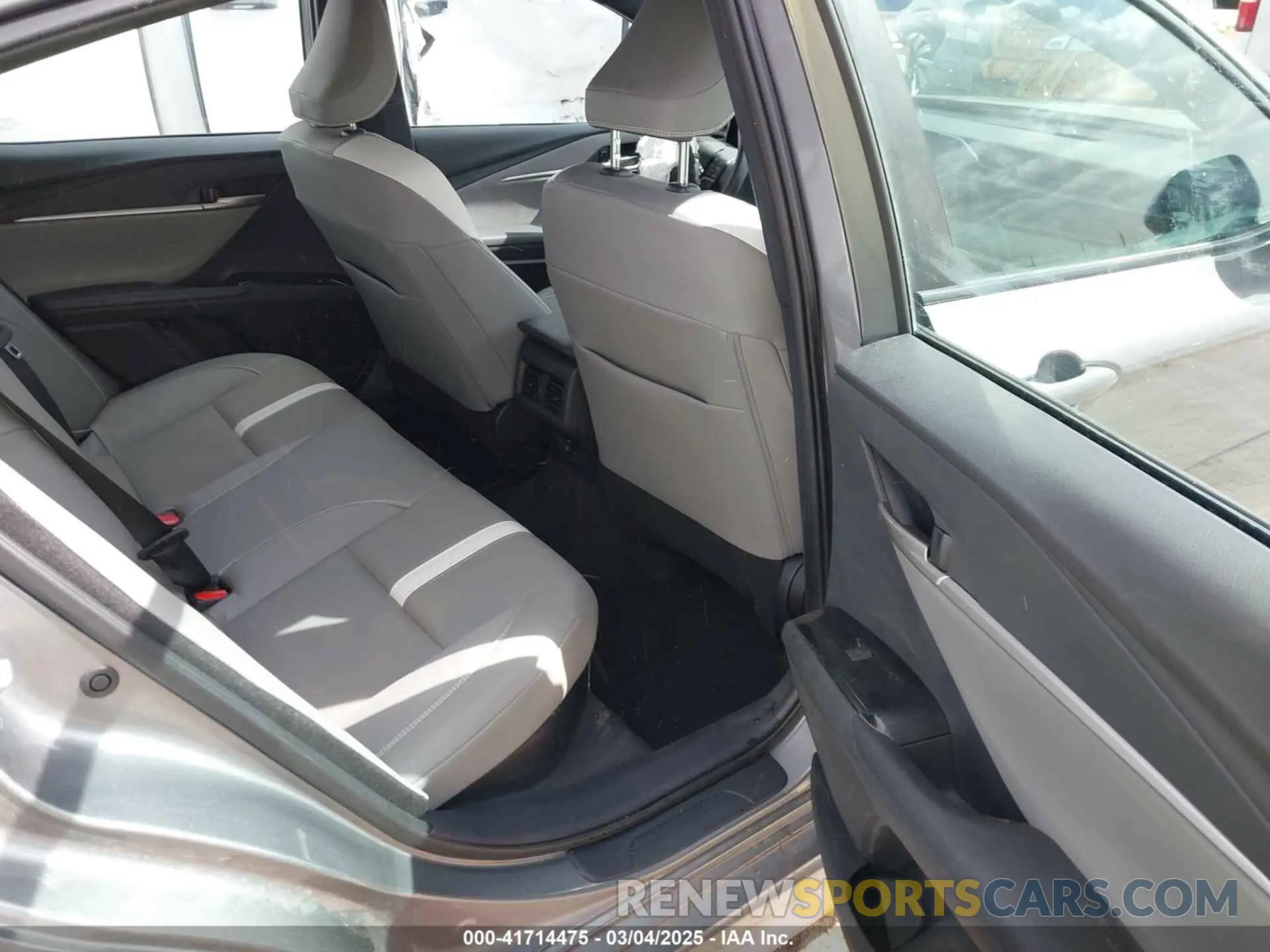 8 fotografías del automóvil dañado 4T1DAACK7SU515005 TOYOTA CAMRY 2025