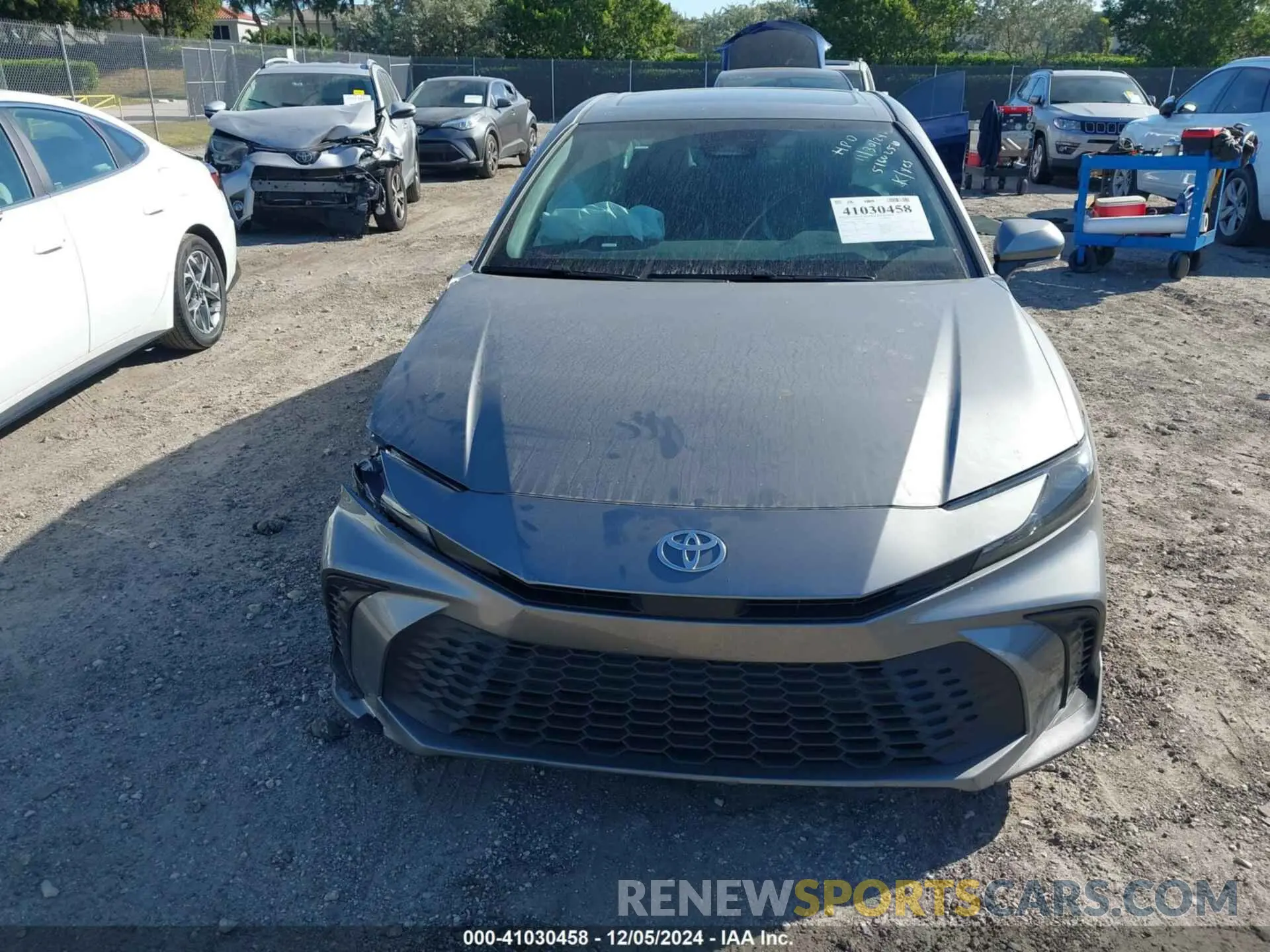 12 fotografías del automóvil dañado 4T1DAACK7SU516025 TOYOTA CAMRY 2025