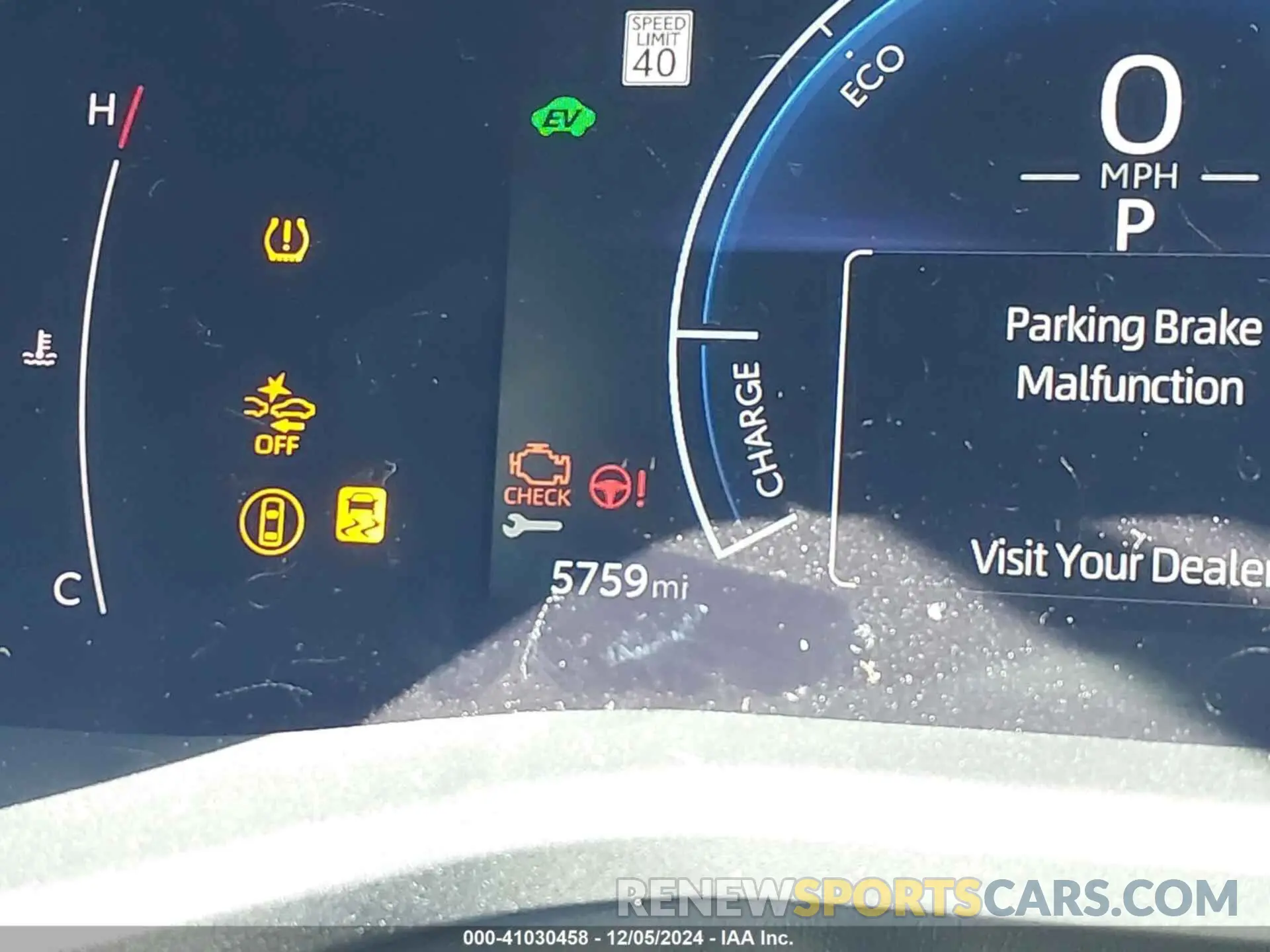 15 fotografías del automóvil dañado 4T1DAACK7SU516025 TOYOTA CAMRY 2025