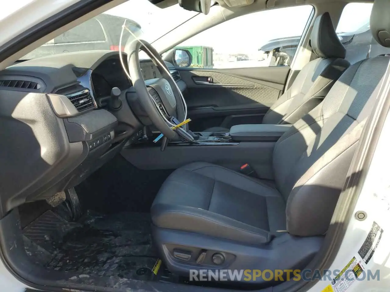 7 fotografías del automóvil dañado 4T1DAACK7SU518583 TOYOTA CAMRY 2025