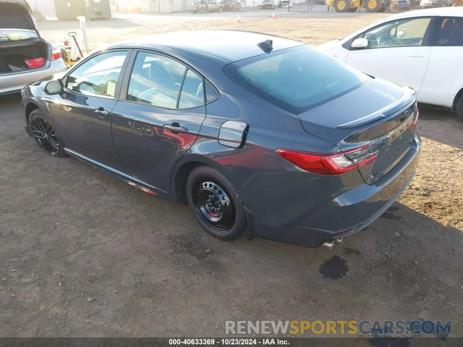 3 fotografías del automóvil dañado 4T1DAACK7SU541121 TOYOTA CAMRY 2025
