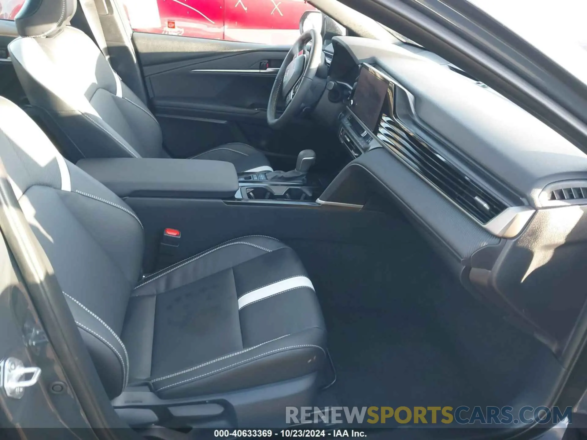 5 fotografías del automóvil dañado 4T1DAACK7SU541121 TOYOTA CAMRY 2025