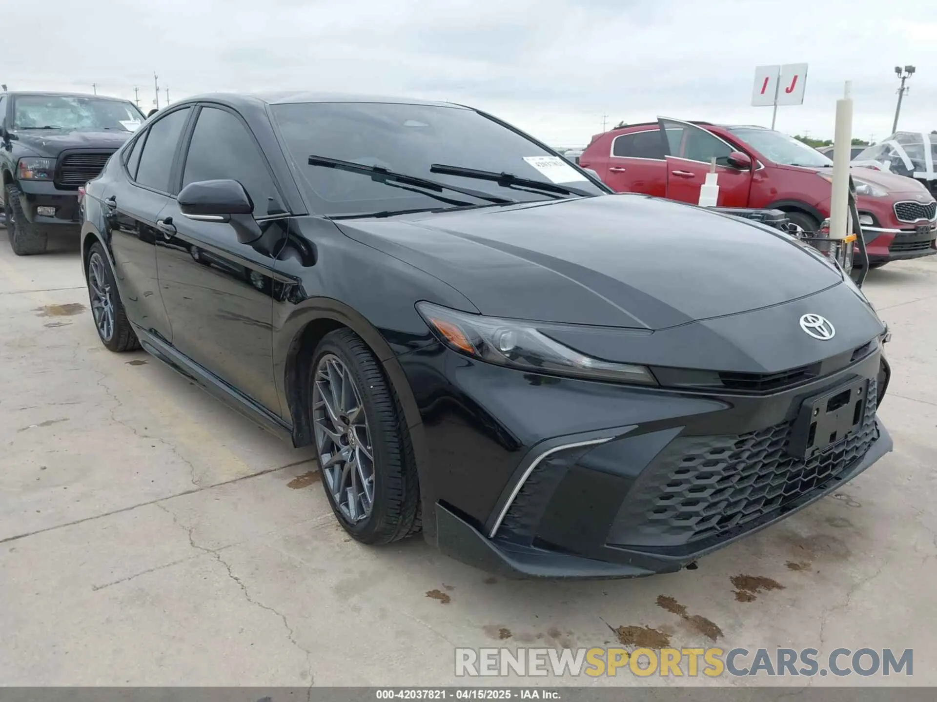 1 fotografías del automóvil dañado 4T1DAACK7SU542365 TOYOTA CAMRY 2025