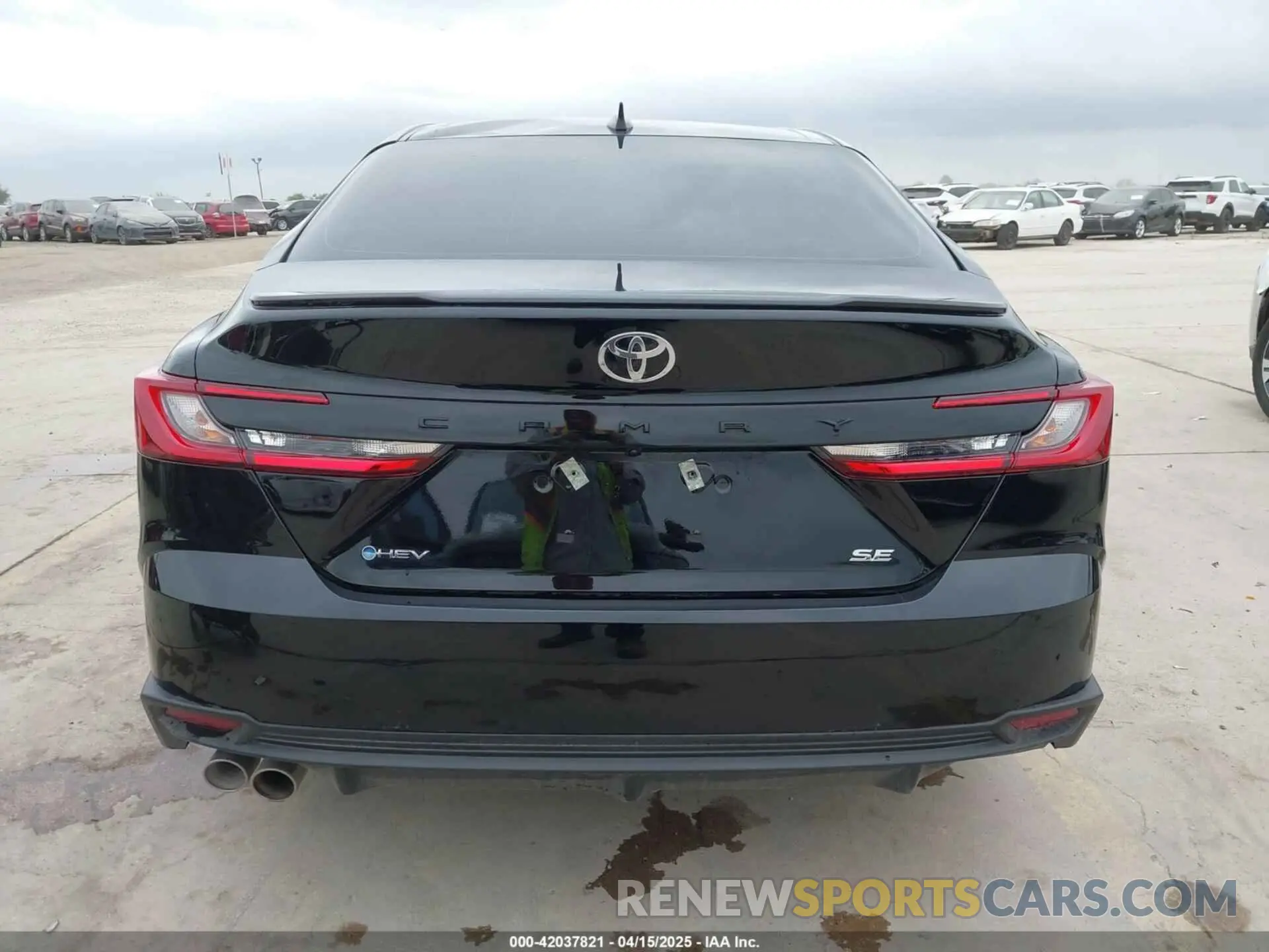 15 fotografías del automóvil dañado 4T1DAACK7SU542365 TOYOTA CAMRY 2025