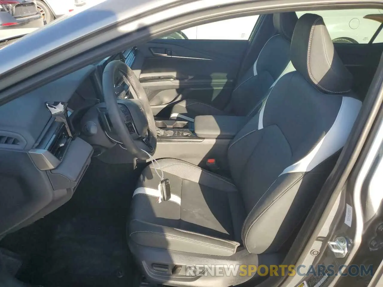 7 fotografías del automóvil dañado 4T1DAACK7SU544861 TOYOTA CAMRY 2025